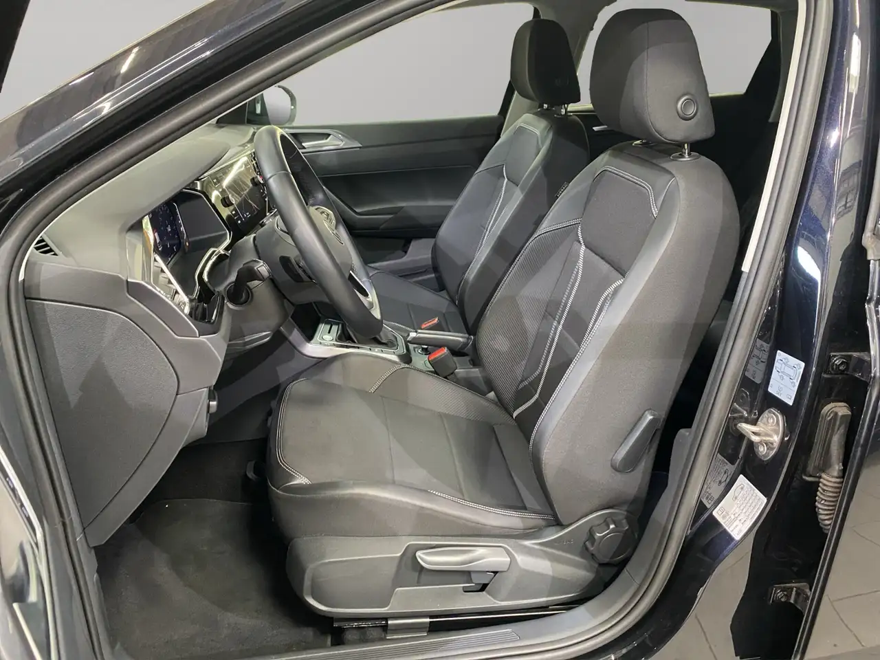 Volkswagen Taigo 1.0 TSI DSG Style / Navi LED, миниатюра 5