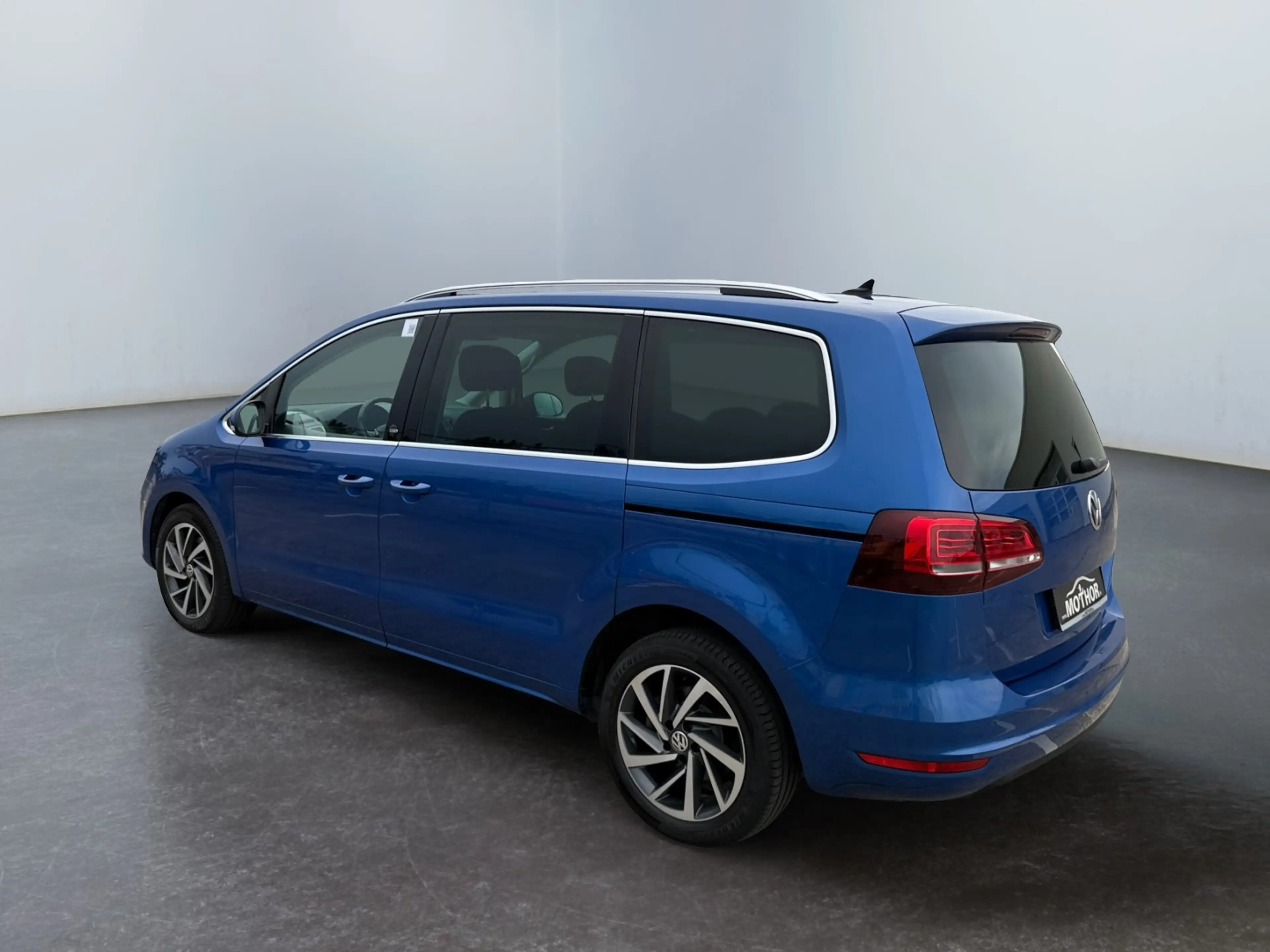 Volkswagen Sharan Sound 2.0 TDI DSG 4Motion Heckklappe Elek. — photo 4