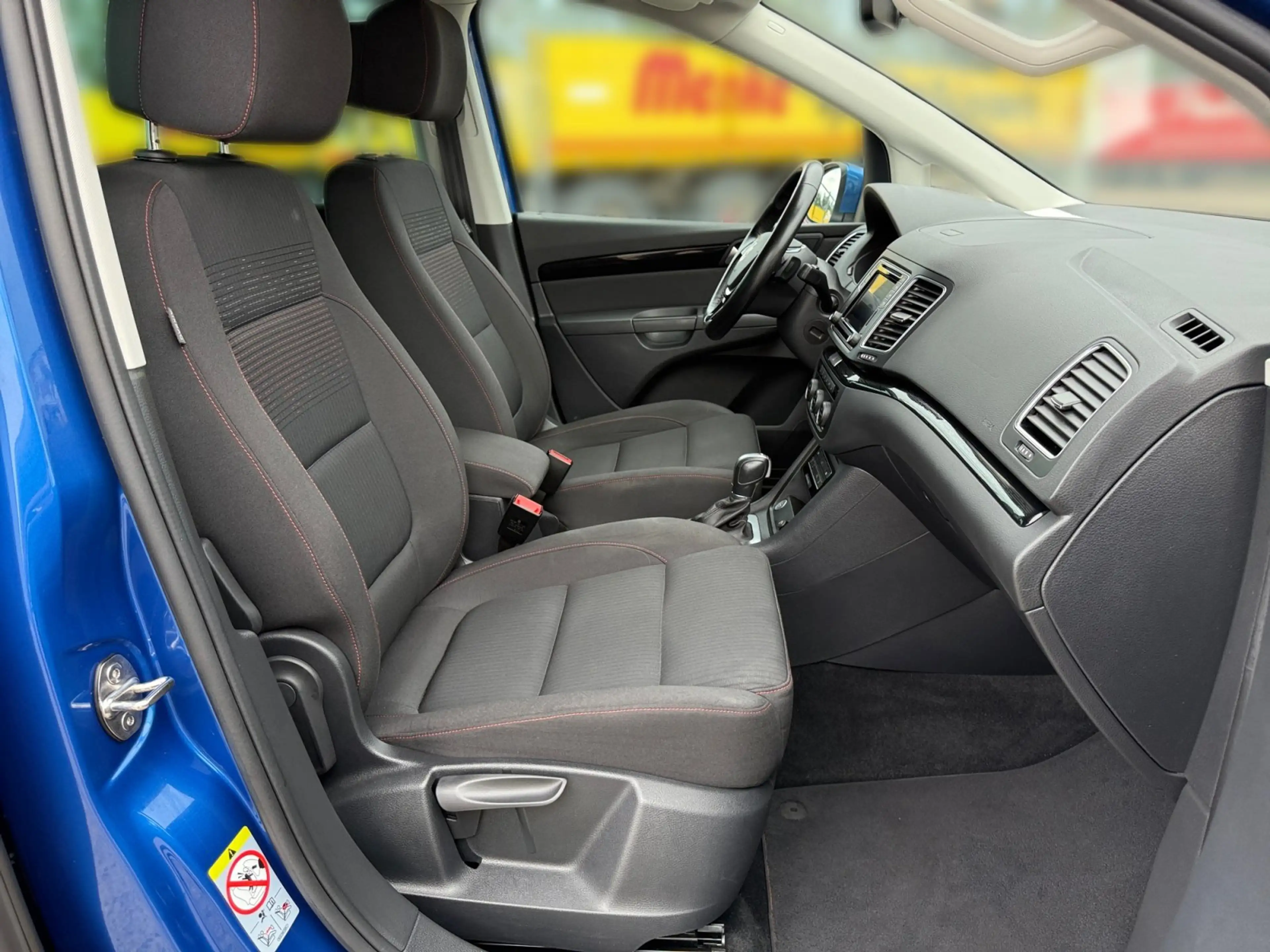 Volkswagen Sharan Sound 2.0 TDI DSG 4Motion Heckklappe Elek. — photo 10