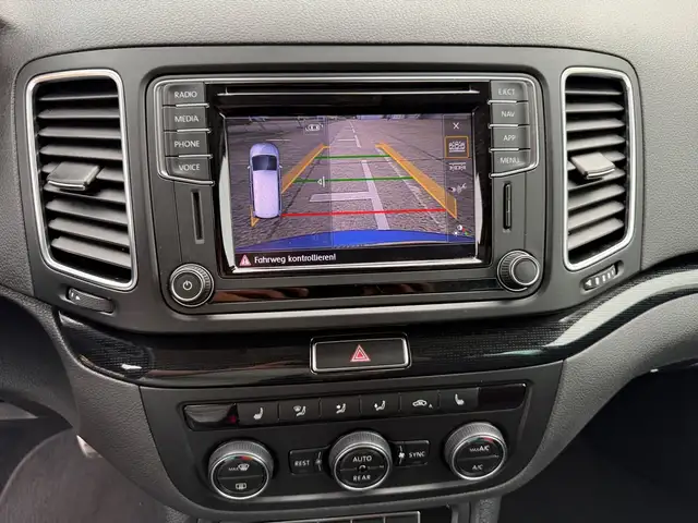 Volkswagen Sharan view 13