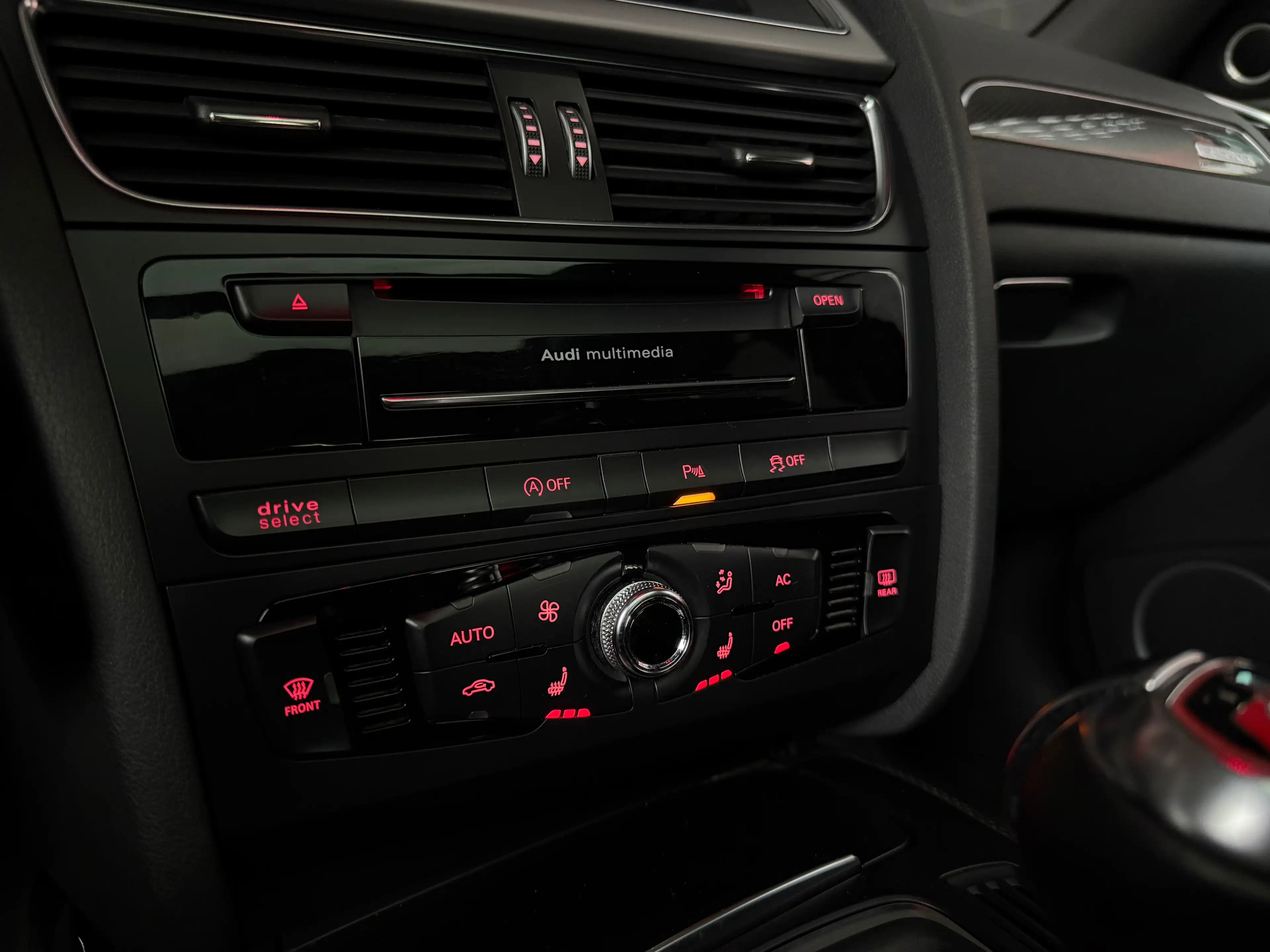 Audi S4 S4 Avant 3.0 V6 TFSI Quattro S tronic — photo 14