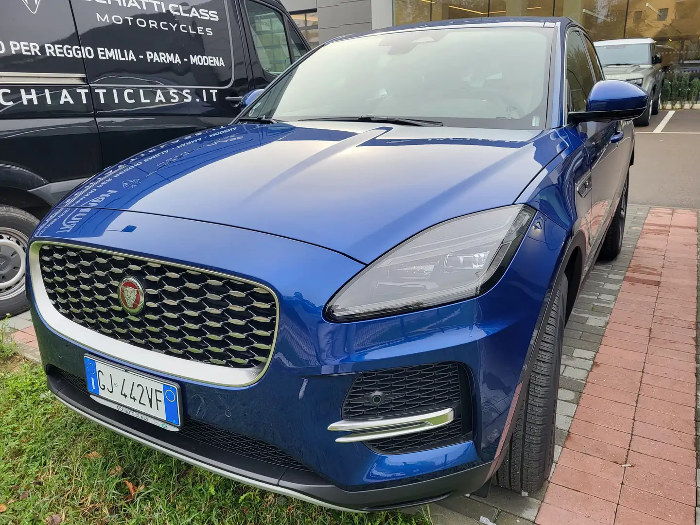 Jaguar E-Pace X540 2.0d i4 T/C MHEV SE AWD 5P 163CV SE 2022 Blu/Azzurro - 1