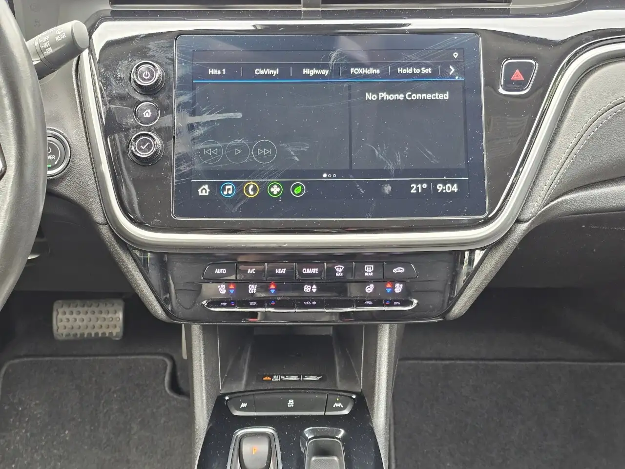 Chevrolet Bolt снимка Chevrolet Bolt