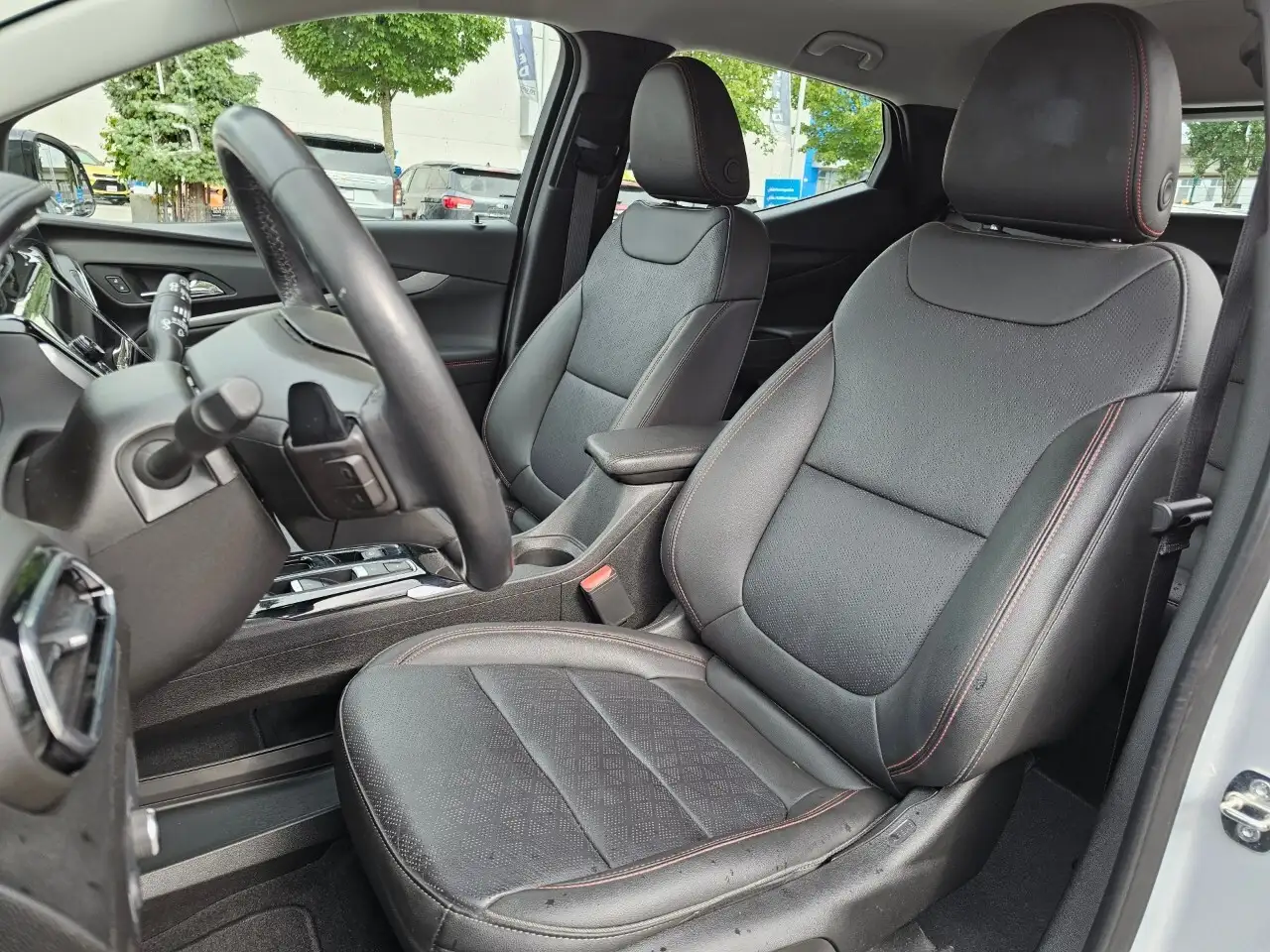 Chevrolet Bolt снимка Chevrolet Bolt