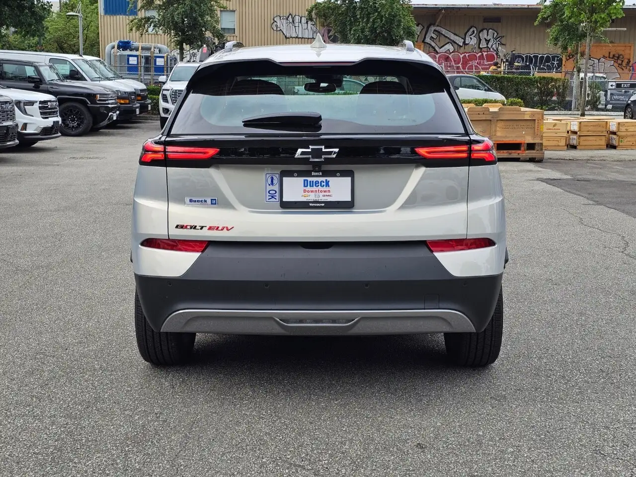 Chevrolet Bolt снимка Chevrolet Bolt