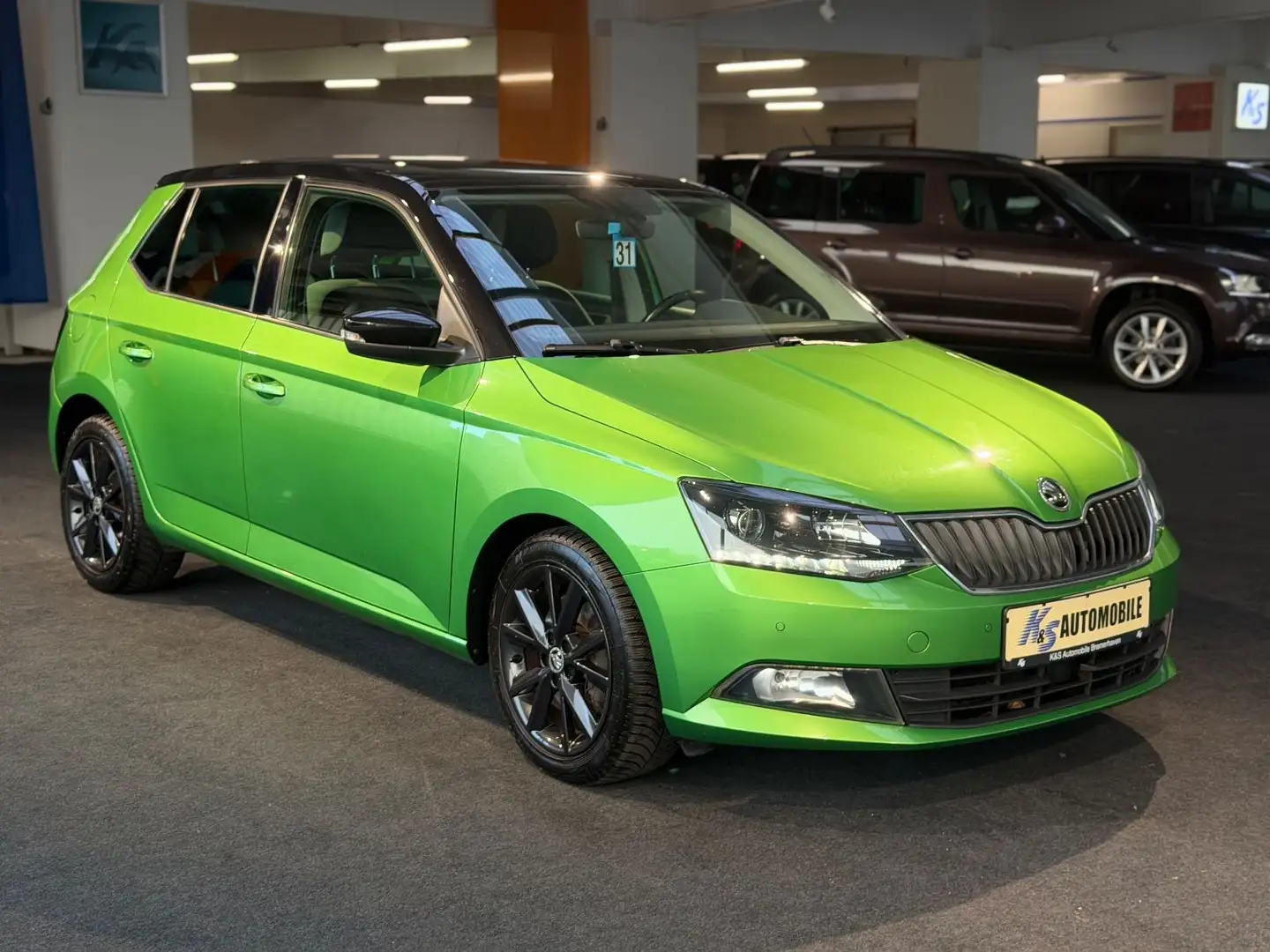 Skoda Fabia 110PS*DSG*PANO*ABSTAND*PDC*KLIMAAUT.* Vert - 1