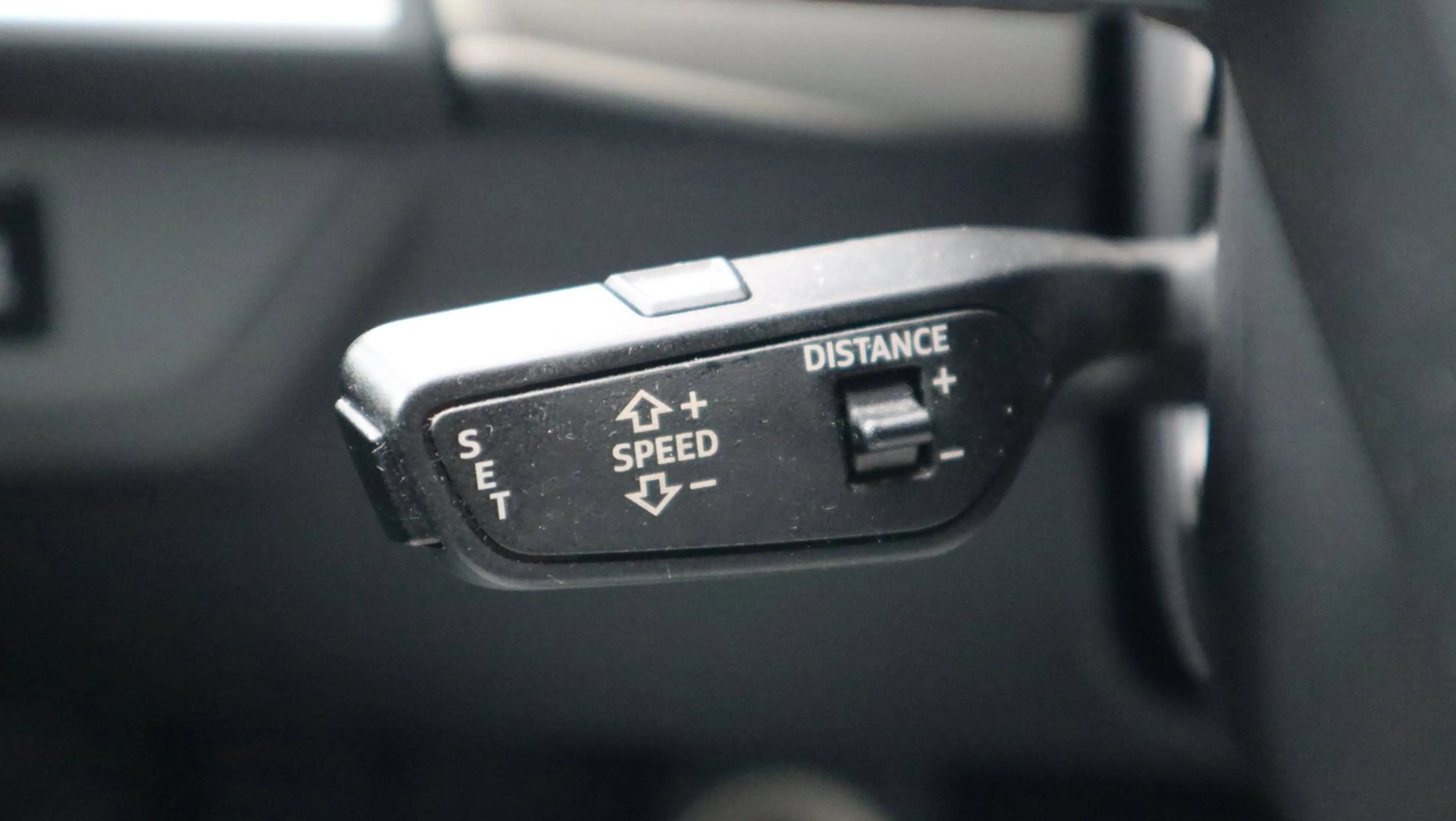 Audi e-tron GT GT edition ZERO Competition 93 kWh soh89% 1/100 LE — photo 20