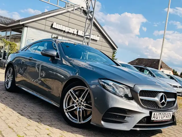Mercedes-Benz E 300