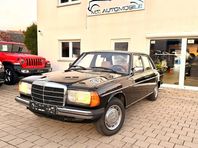 Mercedes-Benz 200 *W123*SCHALTER*