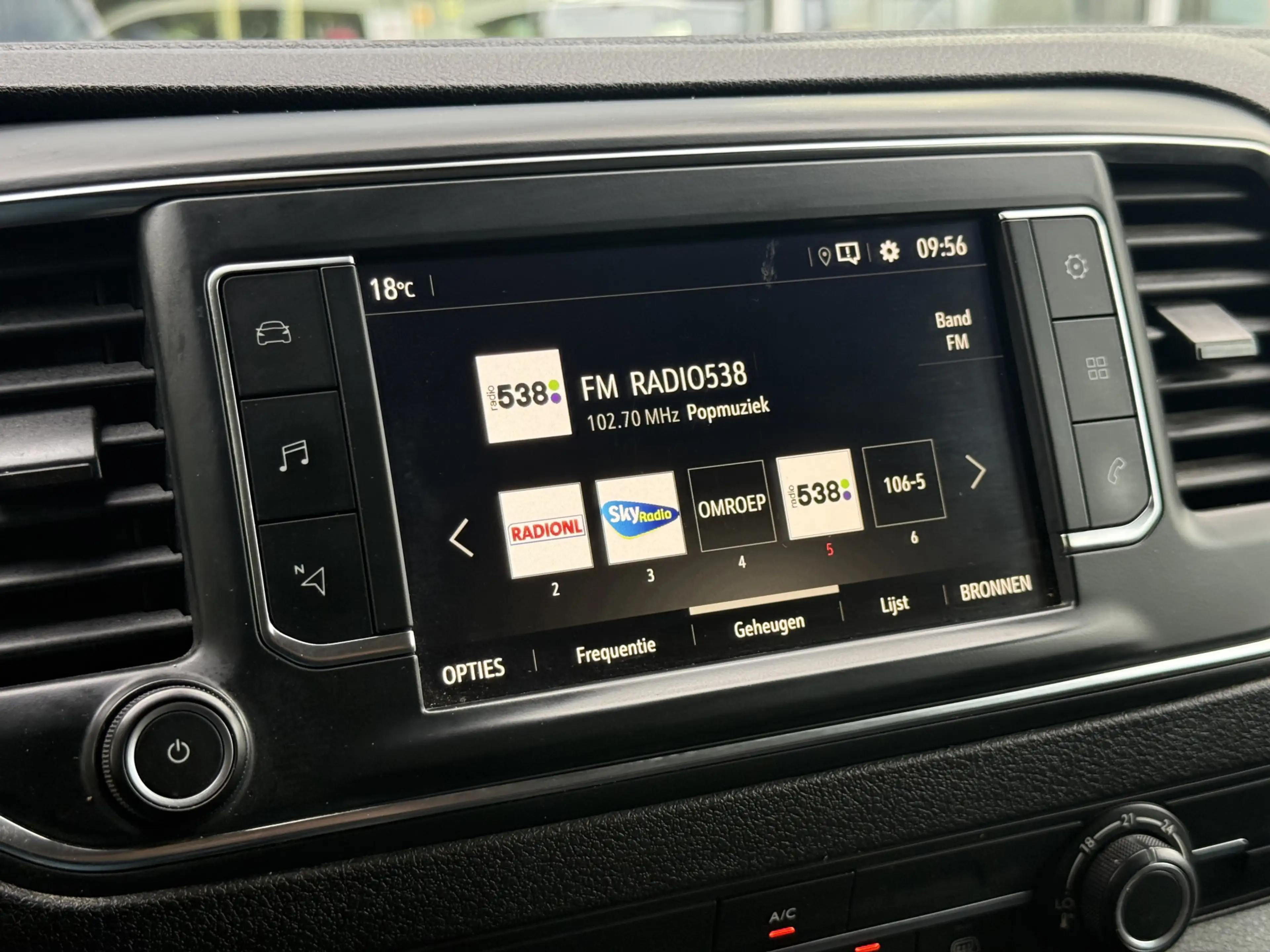 Opel Vivaro 2.0 CDTI L3H1 Edition | Navi | Carplay | Camera | — photo 23