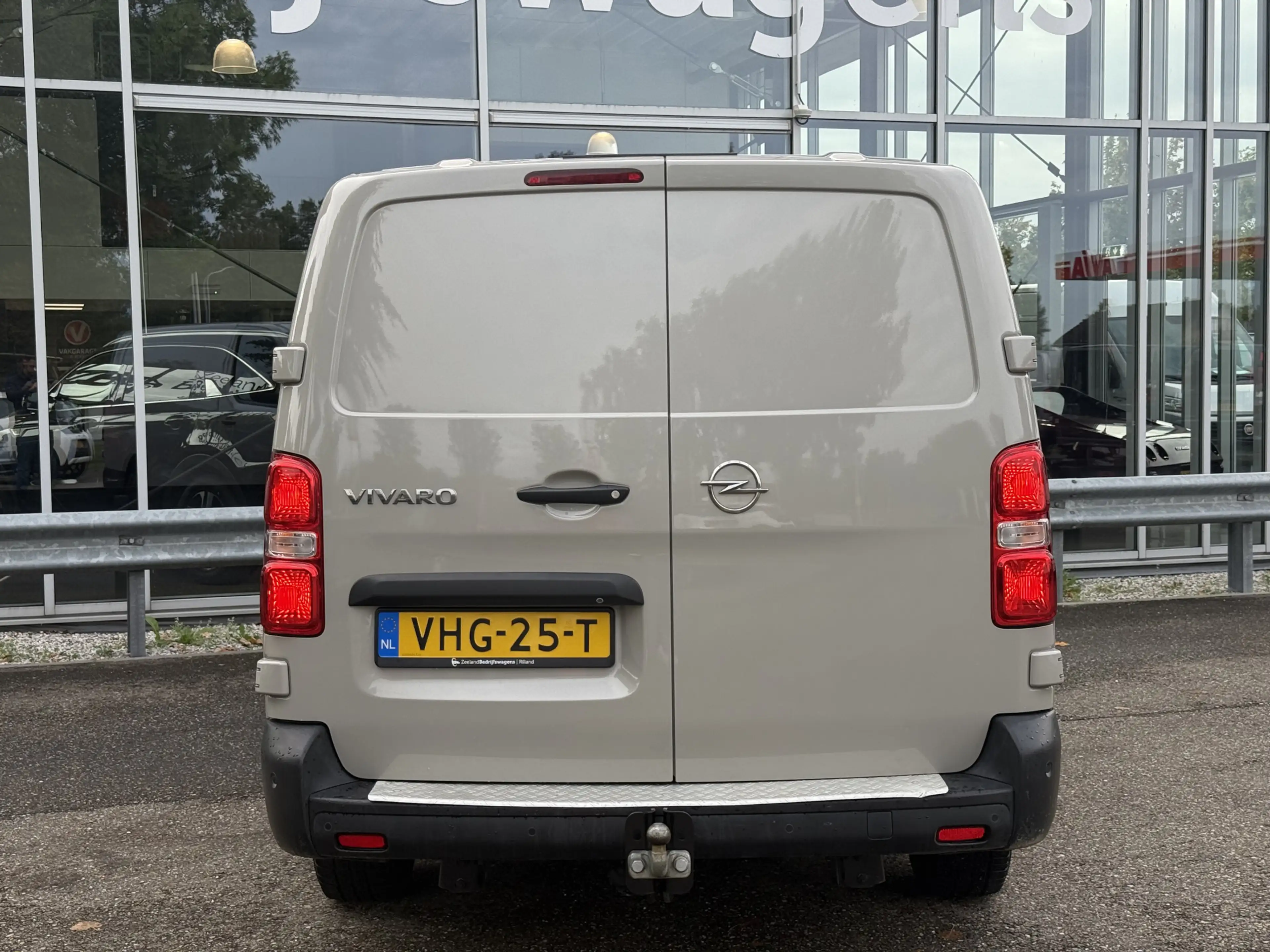 Opel Vivaro 2.0 CDTI L3H1 Edition | Navi | Carplay | Camera | — photo 4