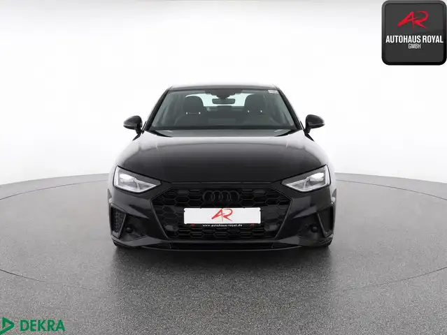 Audi A4 view 8