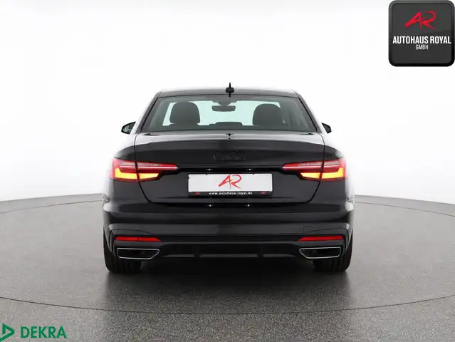 Audi A4 view 4