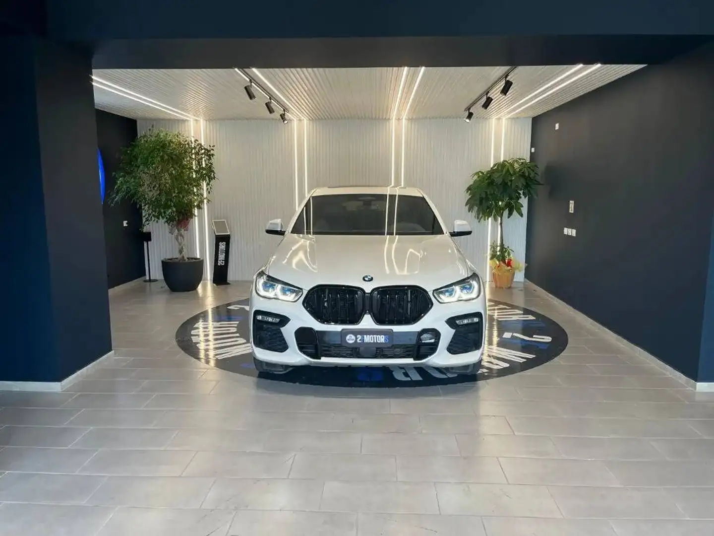 BMW X6 Xdrive30d mhev 48V Msport auto Bianco - 2
