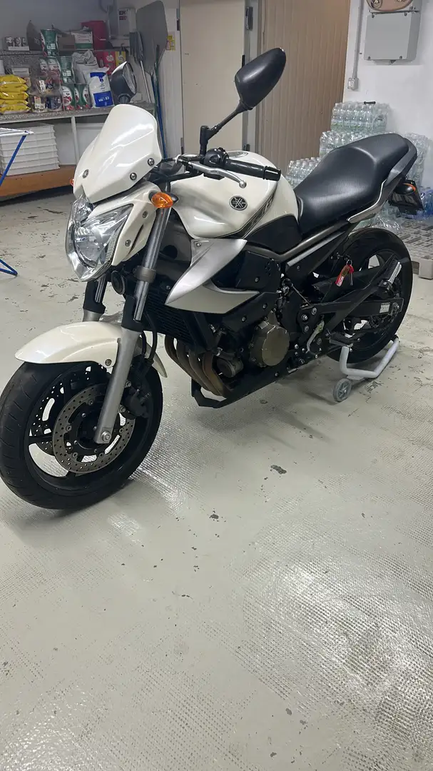 Yamaha XJ 600 - 1