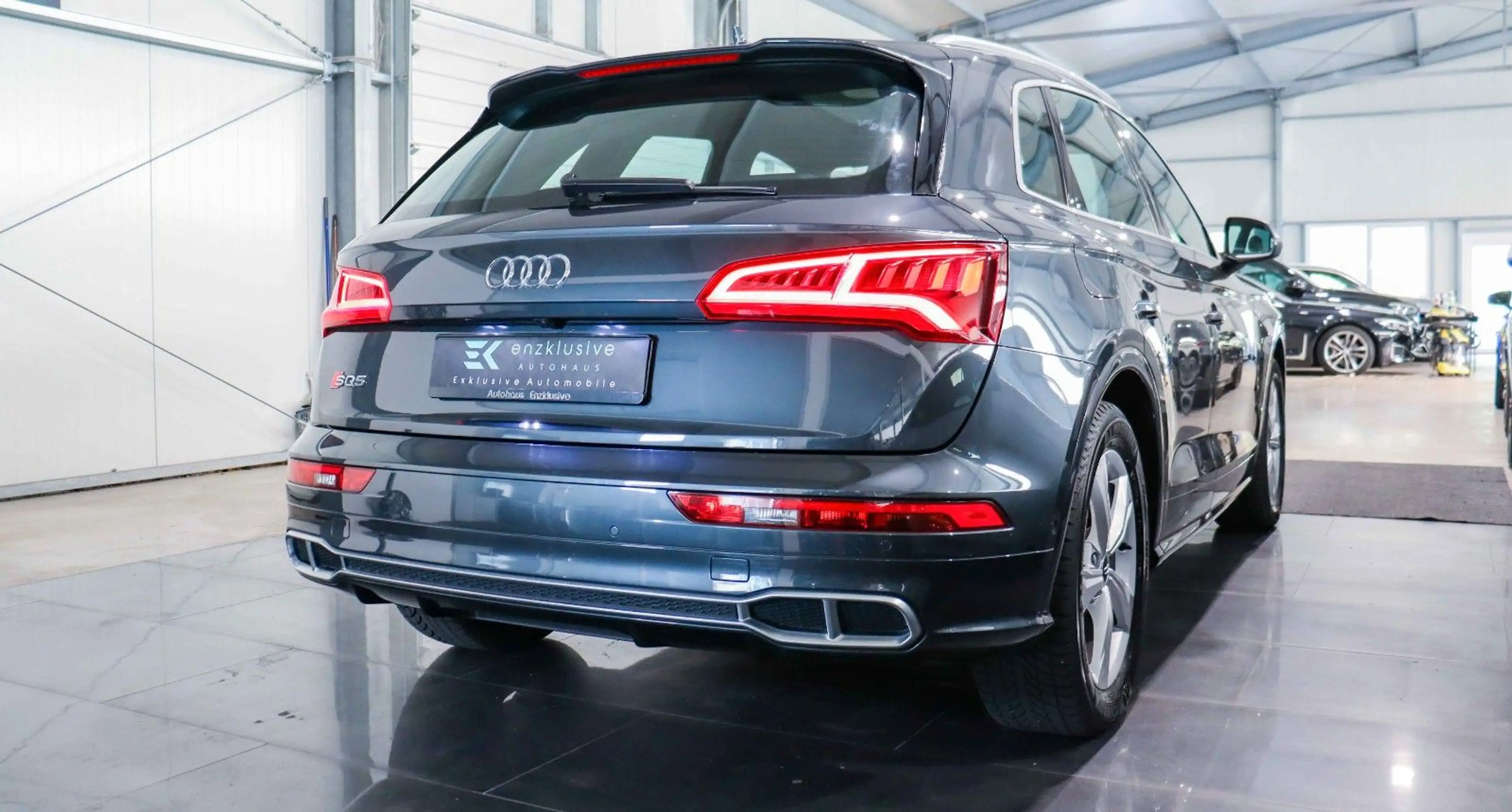 Audi SQ5 3.0 quattro PANO*B&O*MATRIX*KEYLES*VOLL*ACC — photo 9