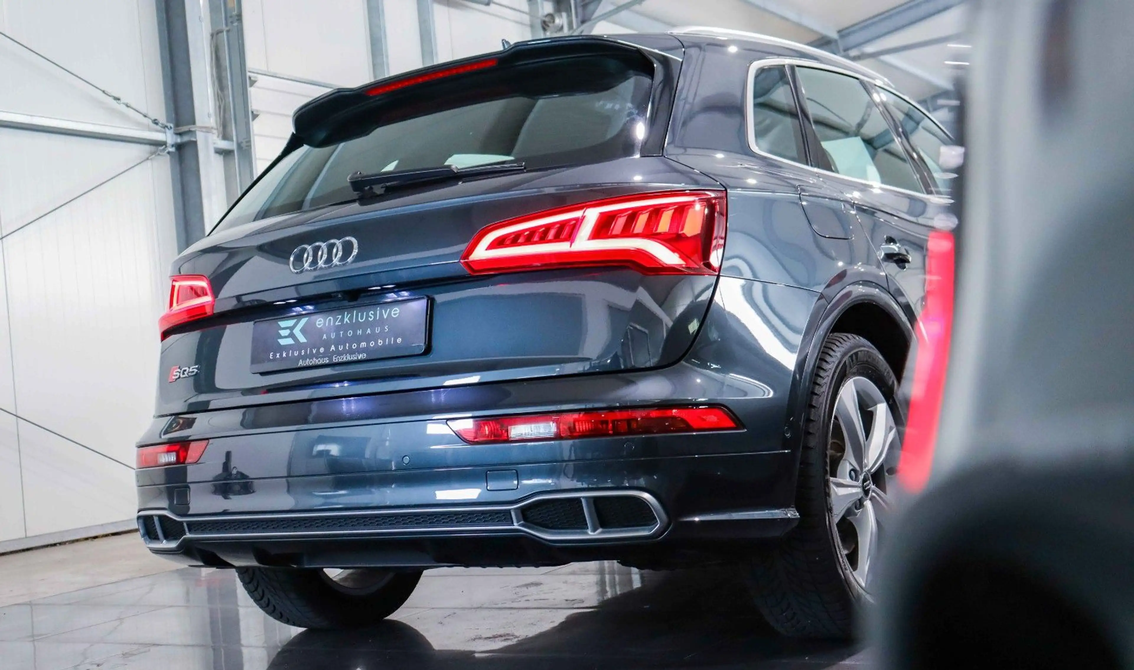 Audi SQ5 3.0 quattro PANO*B&O*MATRIX*KEYLES*VOLL*ACC — photo 10