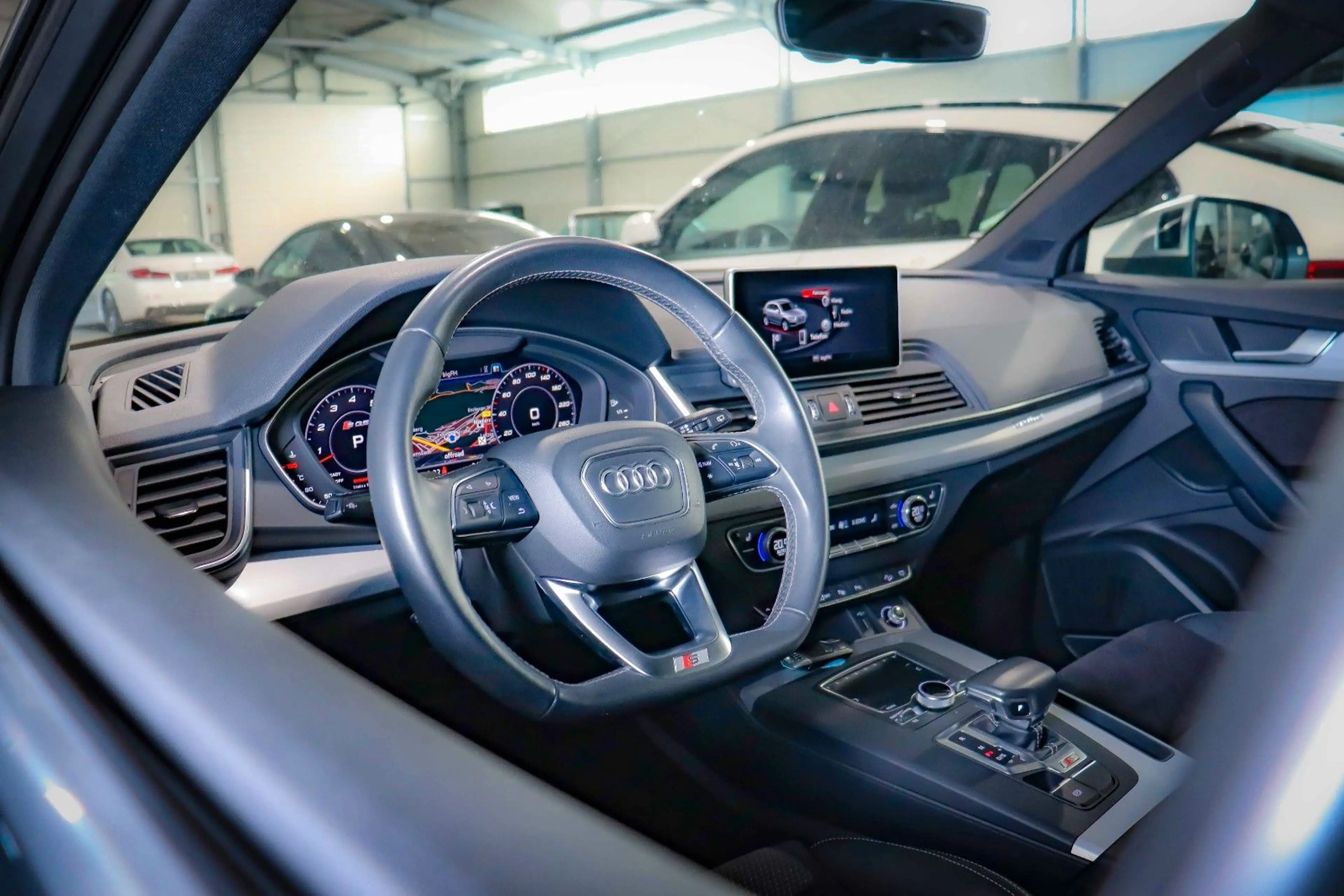 Audi SQ5 3.0 quattro PANO*B&O*MATRIX*KEYLES*VOLL*ACC — photo 13