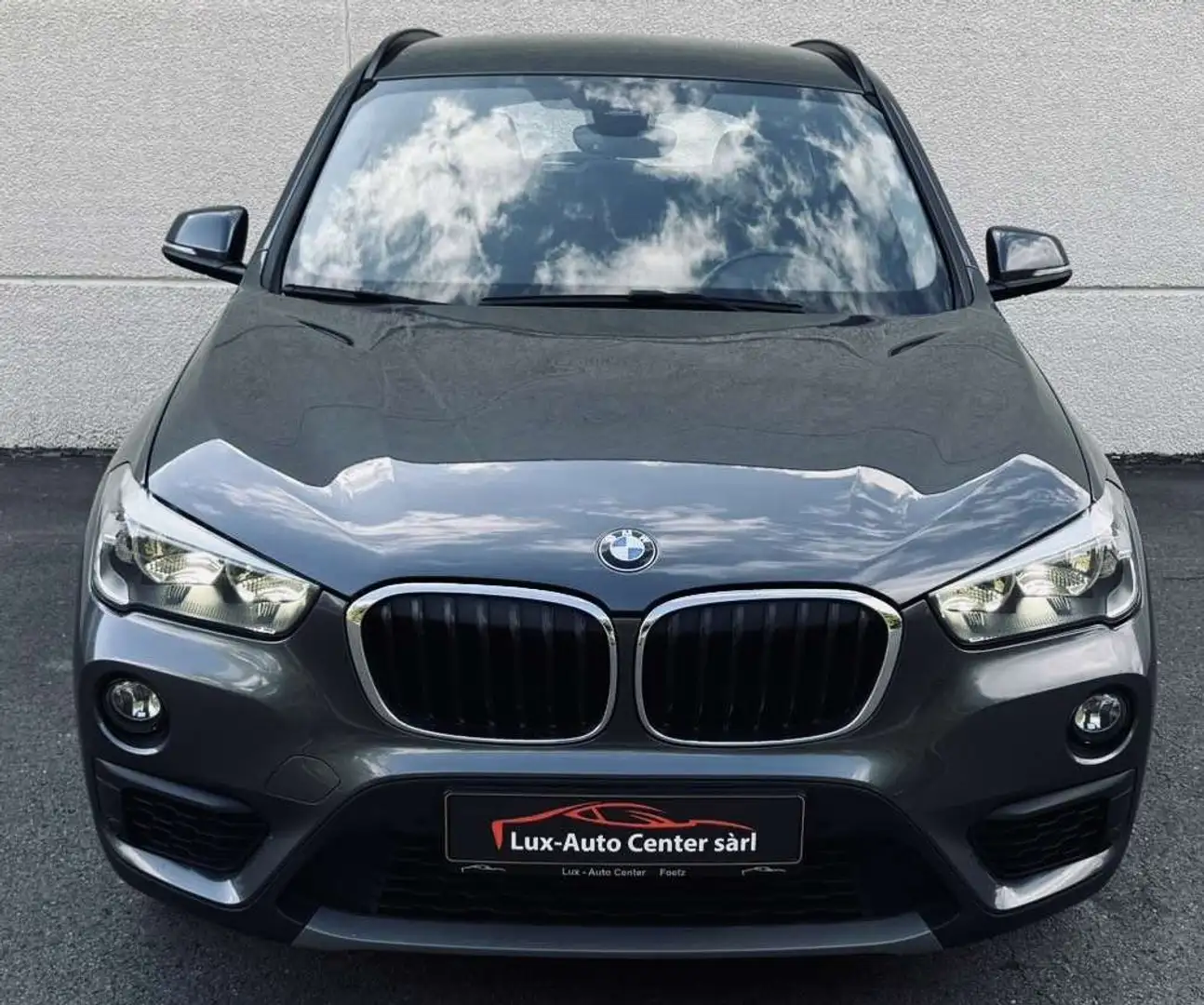 BMW X1 1.5i sDrive18 OPF (EU6d-TEMP) Gris - 1