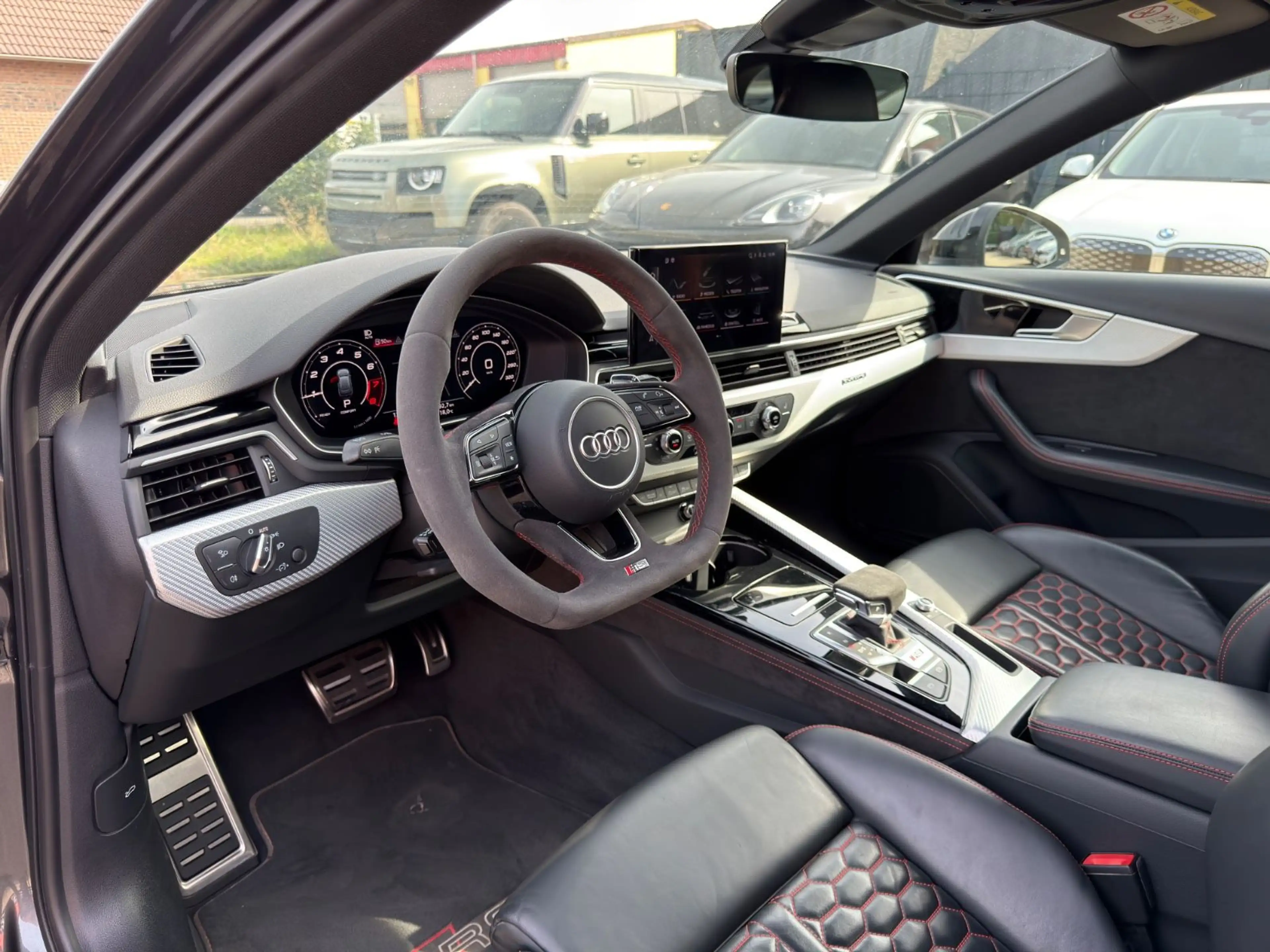 Audi RS4 Avant 2.9 TFSI quattro/Matrix/Pano/360/Nappa — photo 10