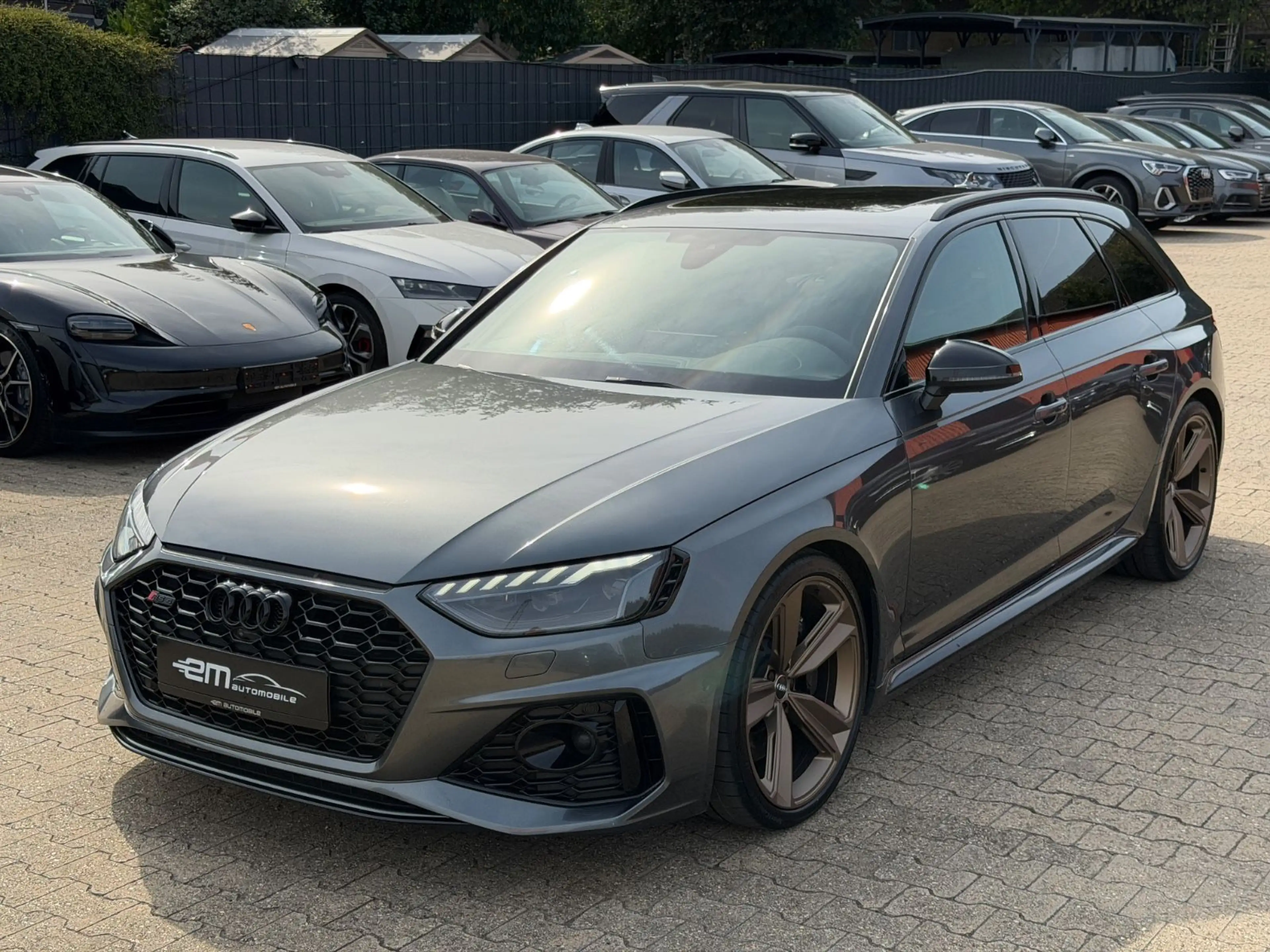 Audi RS4 Avant 2.9 TFSI quattro/Matrix/Pano/360/Nappa — photo 2