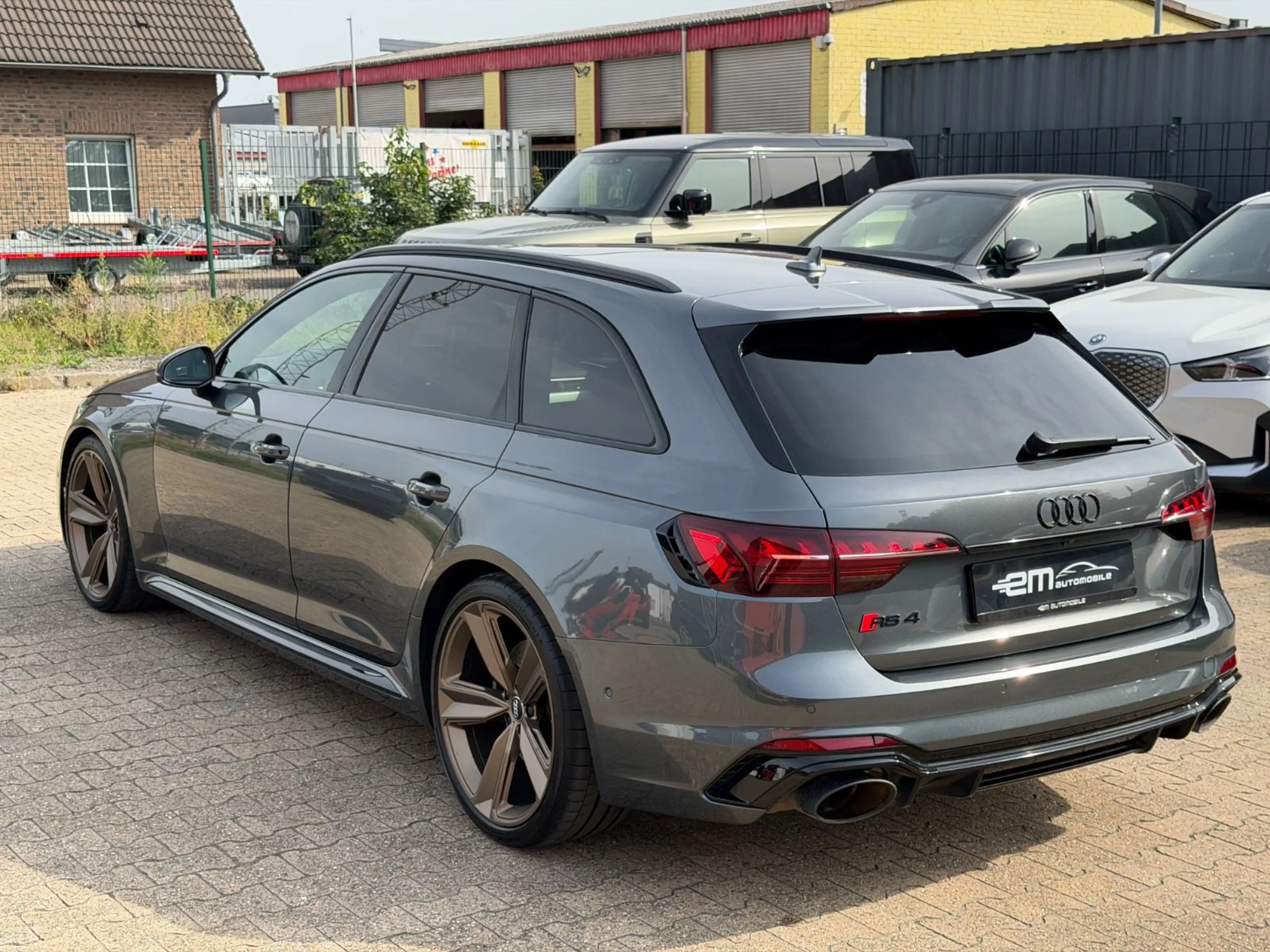 Audi RS4 Avant 2.9 TFSI quattro/Matrix/Pano/360/Nappa — photo 8