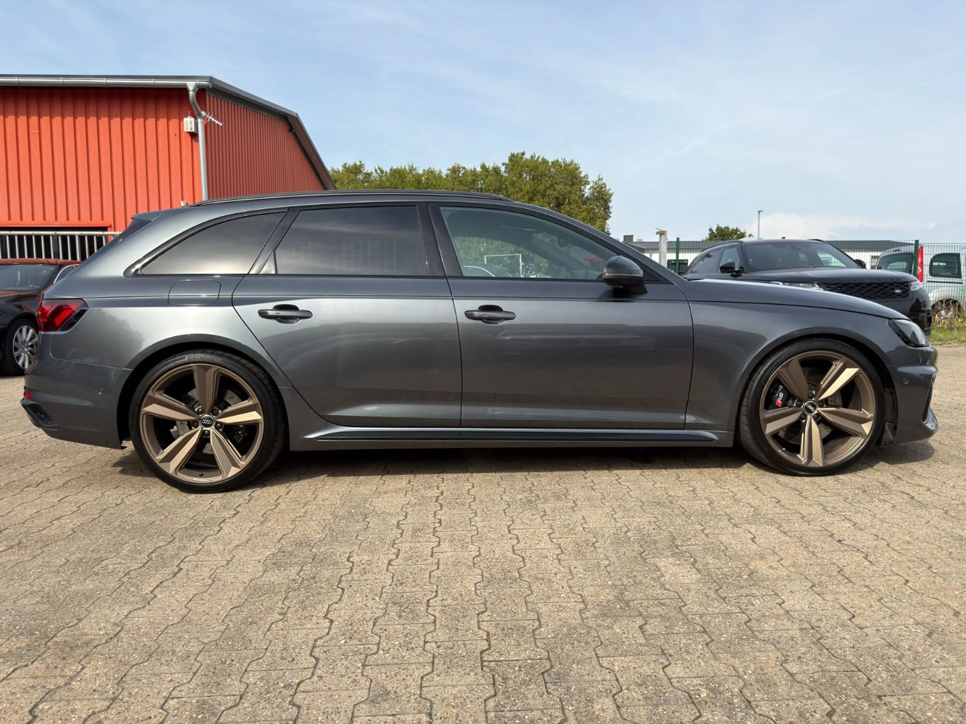 Audi RS4 Avant 2.9 TFSI quattro/Matrix/Pano/360/Nappa — photo 5