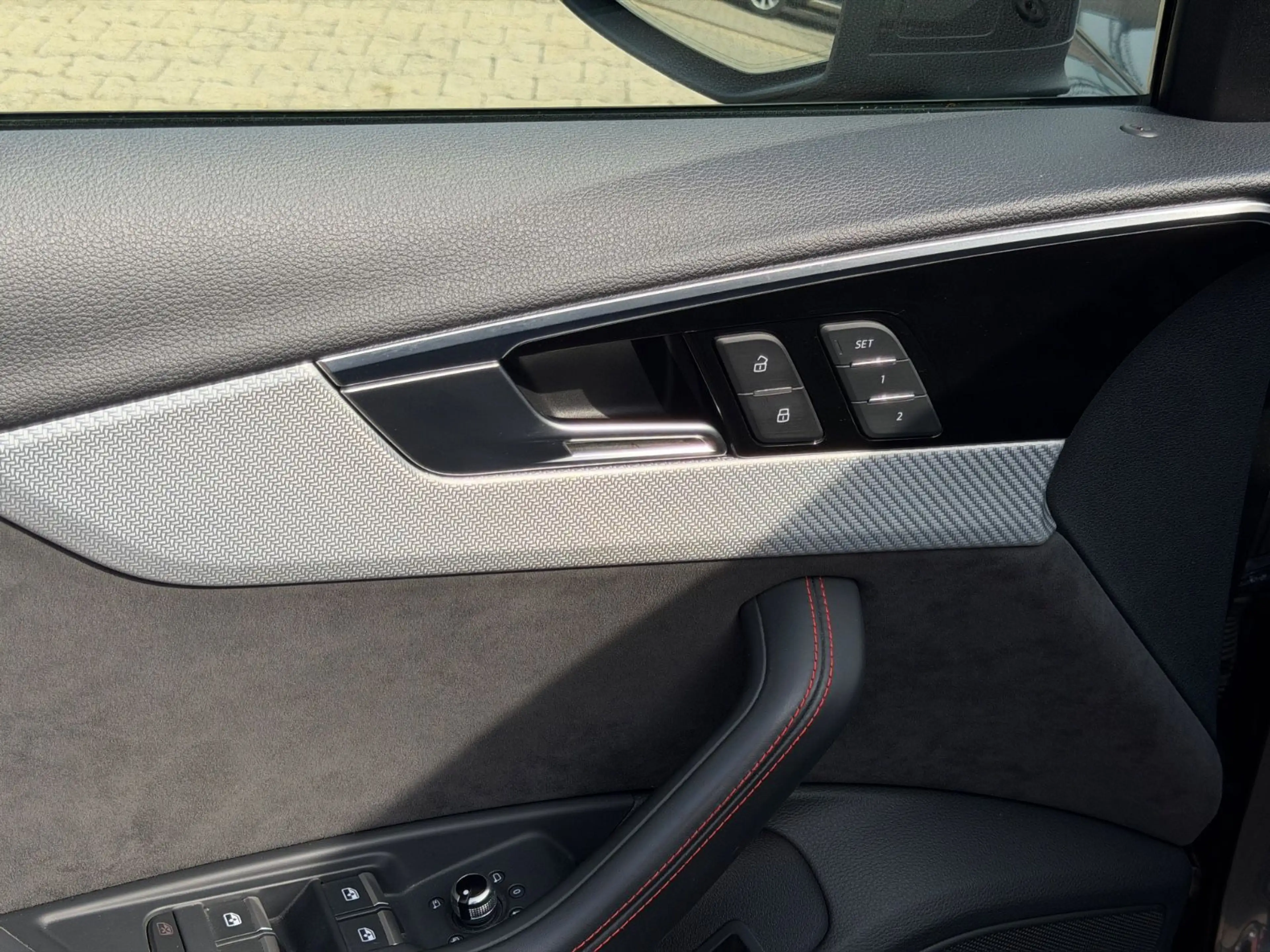 Audi RS4 Avant 2.9 TFSI quattro/Matrix/Pano/360/Nappa — photo 13