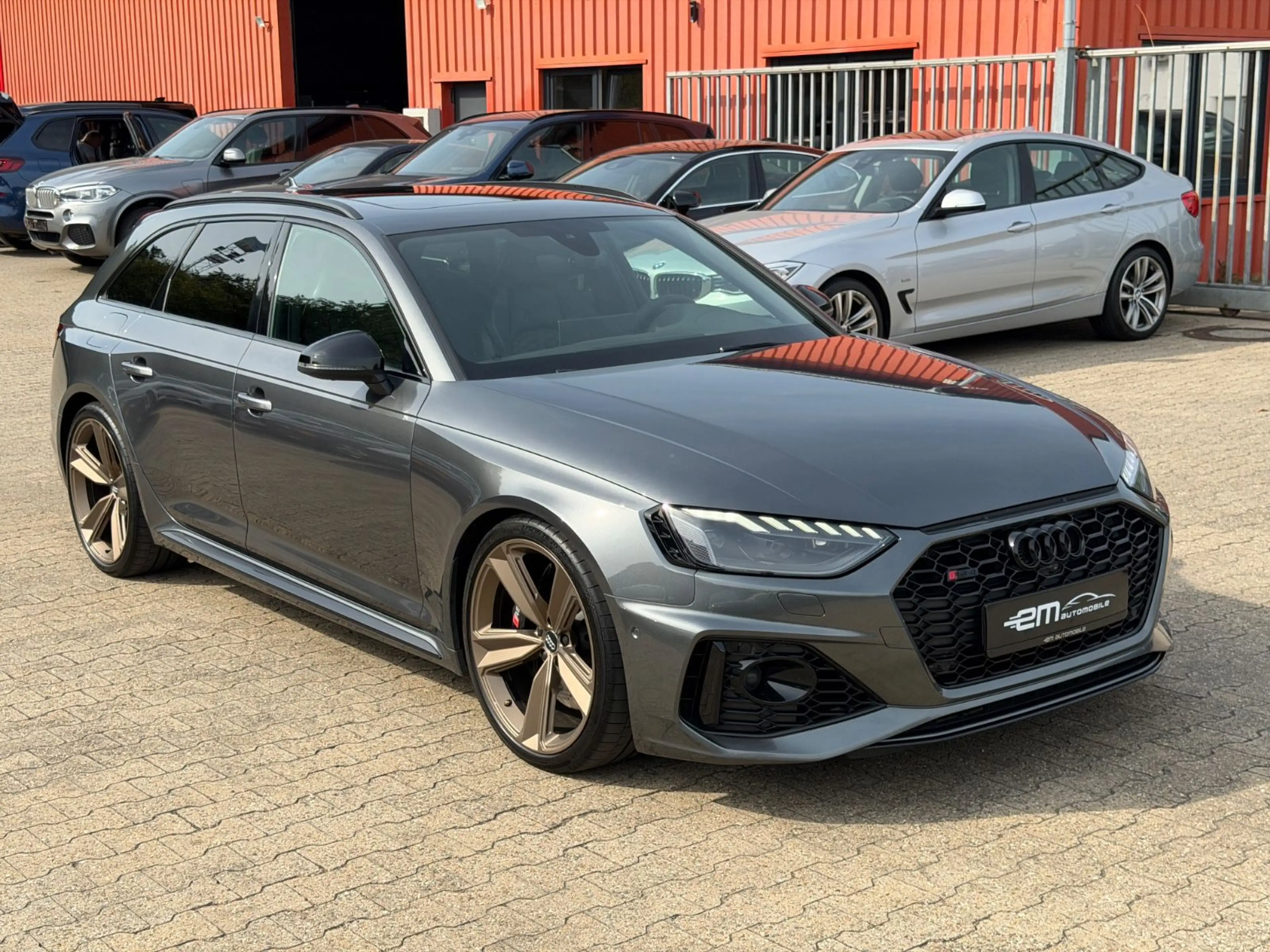 Audi RS4 Avant 2.9 TFSI quattro/Matrix/Pano/360/Nappa — photo 4