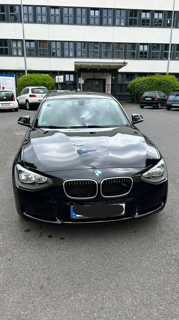BMW 114 114 i Negru - 1