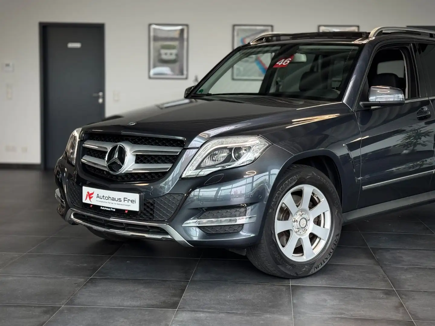 Mercedes-Benz GLK 220 4Matic *Panorama*Holz*Ambientelicht*ILS* Gris - 1