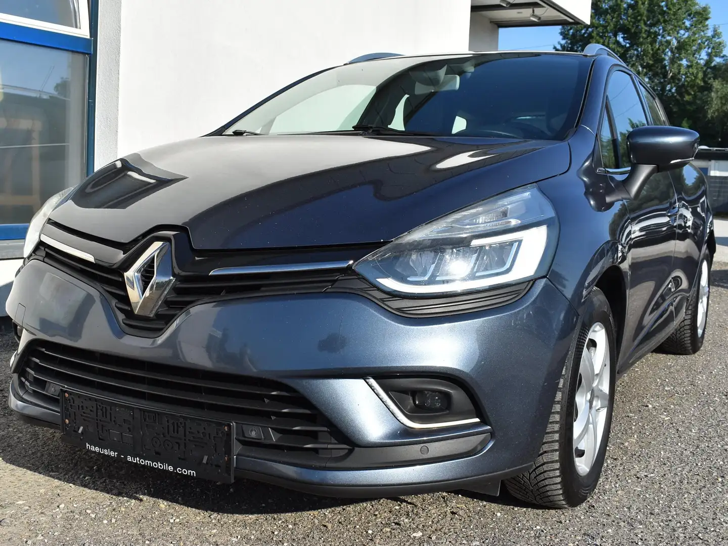 Renault Clio Grandtour Energy dci90 Ecoleader Zen Zen Grau - 1