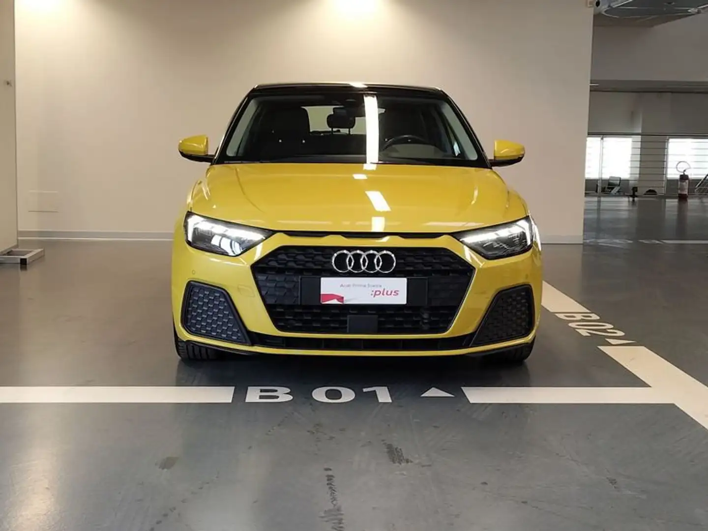 Audi A1 SPB 25 TFSI Giallo - 2