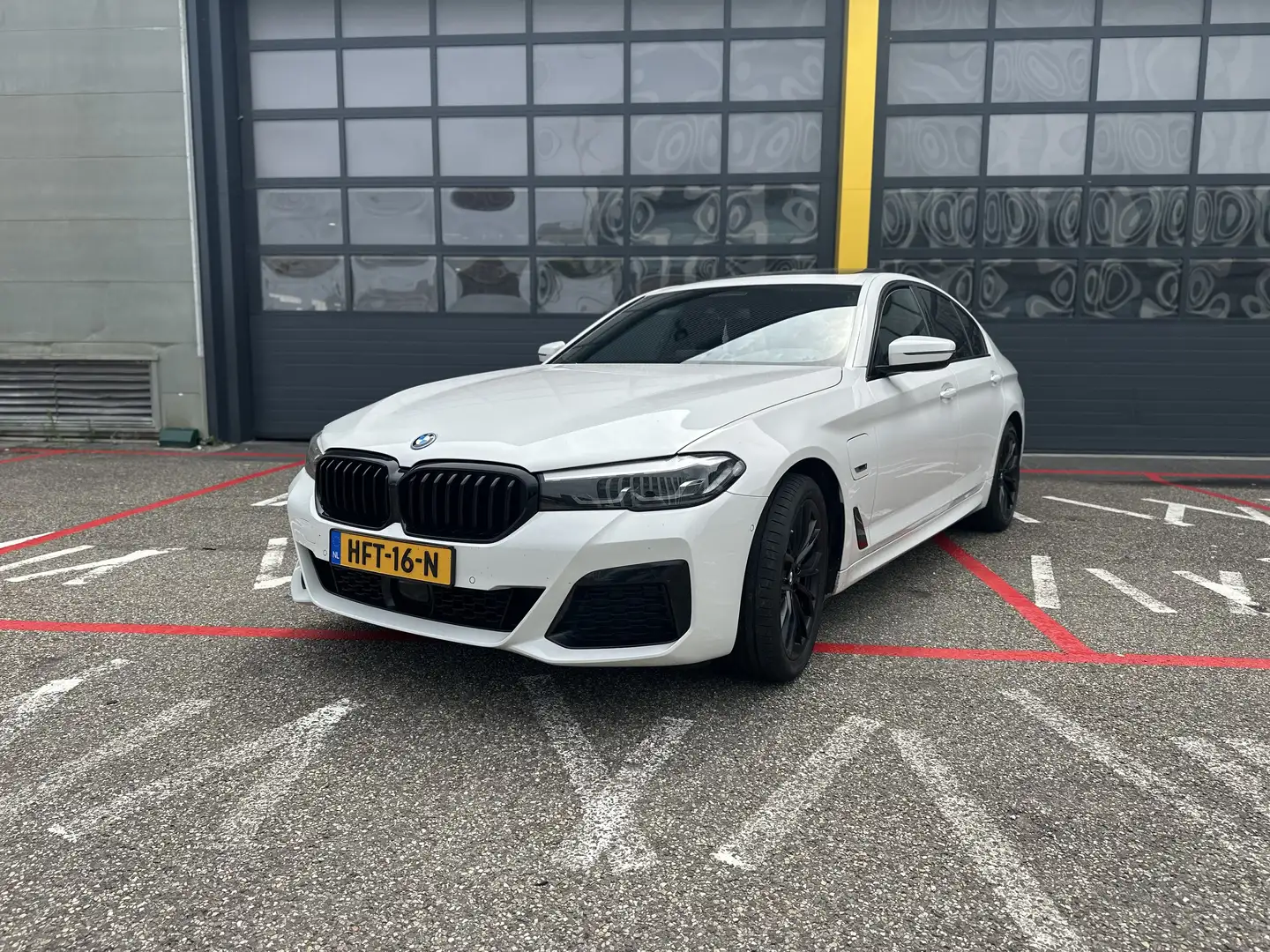 BMW 530 M sport High Executive facelift Wit - 2