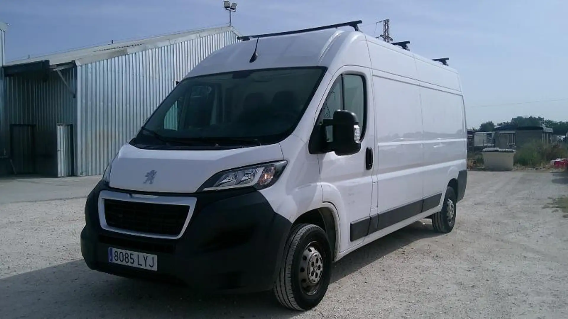 Peugeot Boxer Chasis Cabina 2.2BlueHDI 335 L2S S&S 140 Bianco - 1
