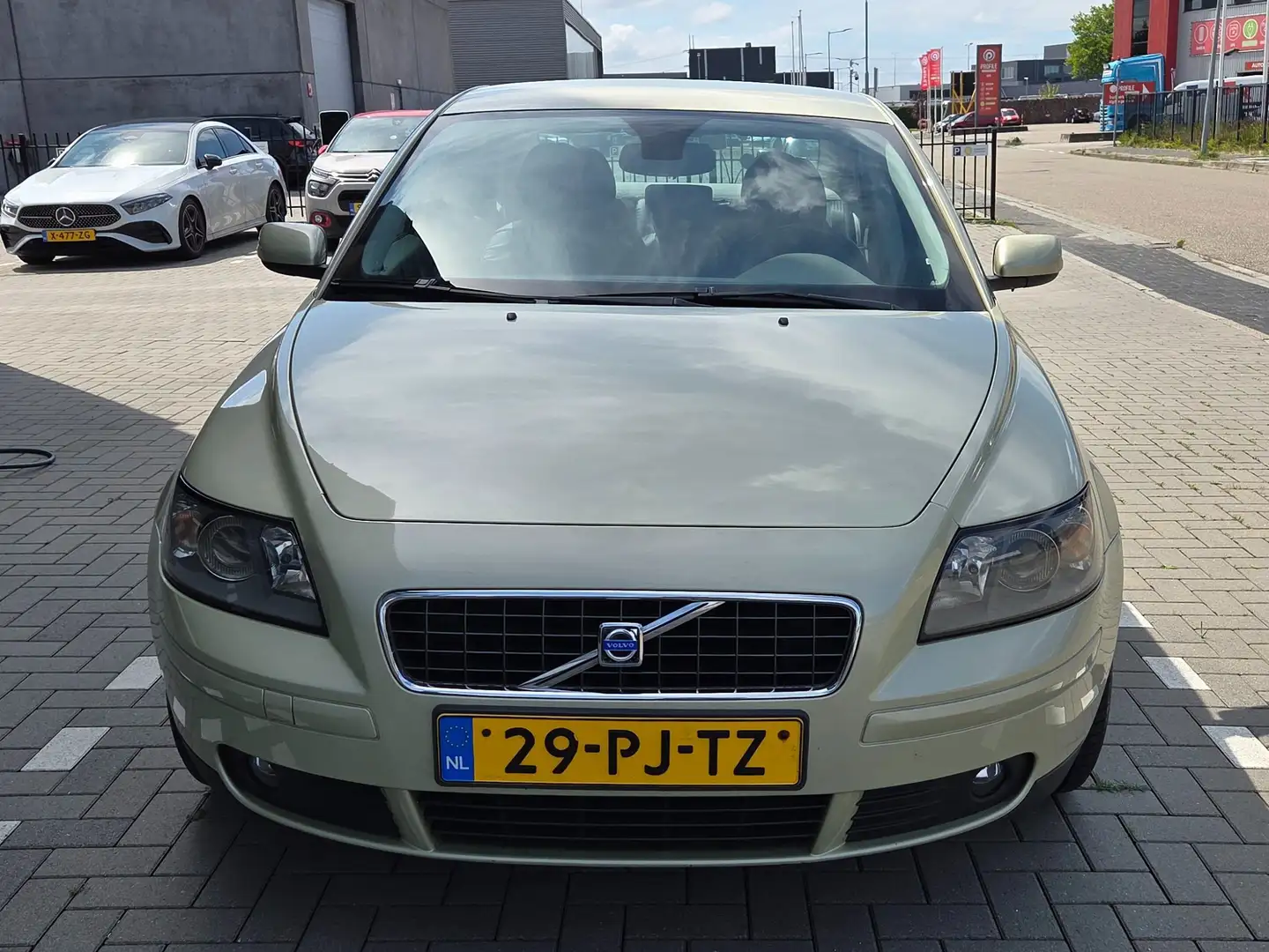 Volvo S40 S40 2.4 Momentum Groen - 2