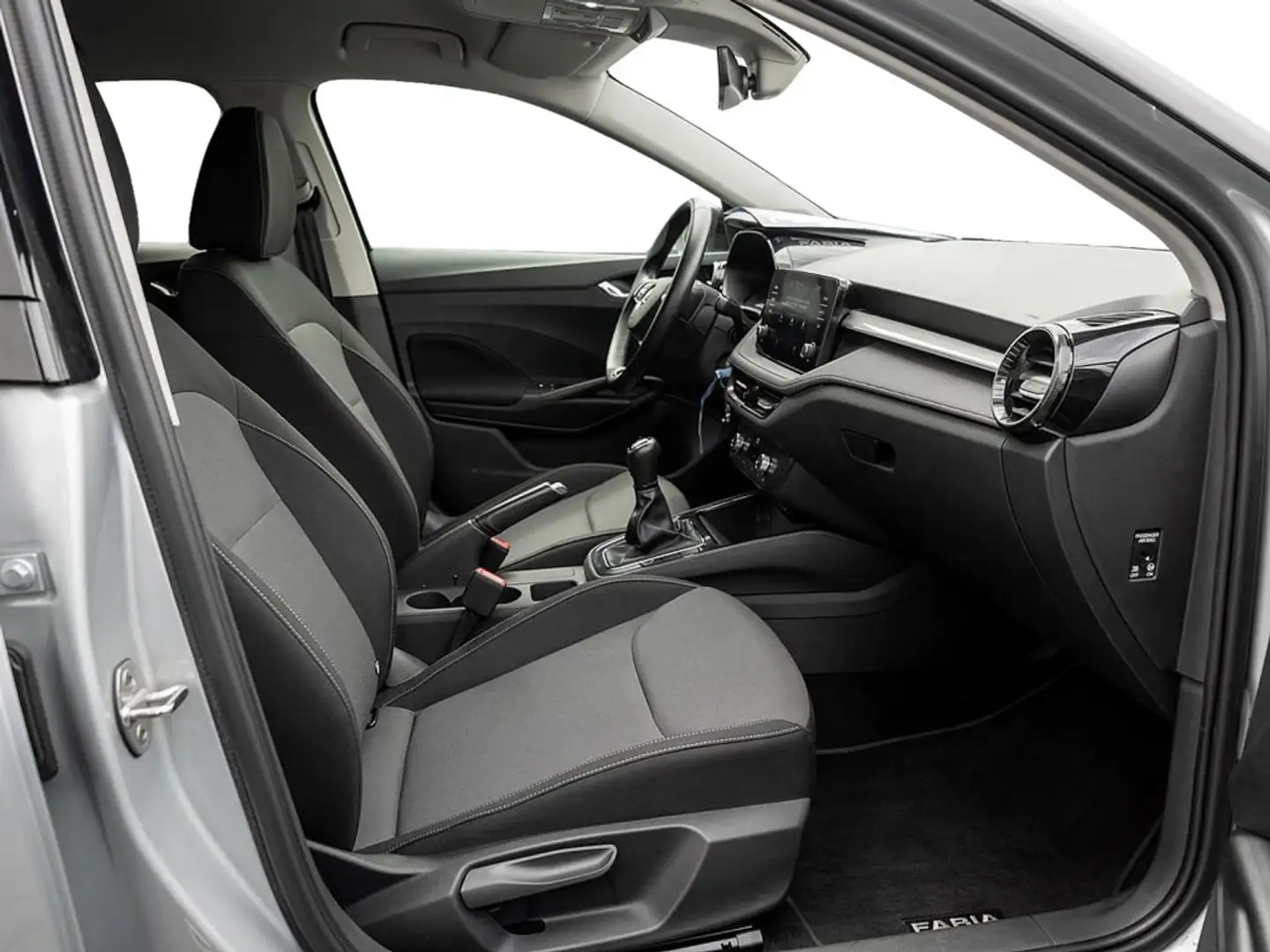 Skoda Fabia 1.0 MPI Ambition PDC SHZ GRA Klima DAB+ Silber - 2