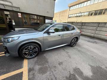 iX2 edrive 20 Special Edition