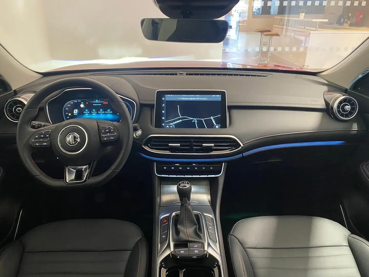 MG HS HS 1.5T-GDI Luxury Schwarz - 2