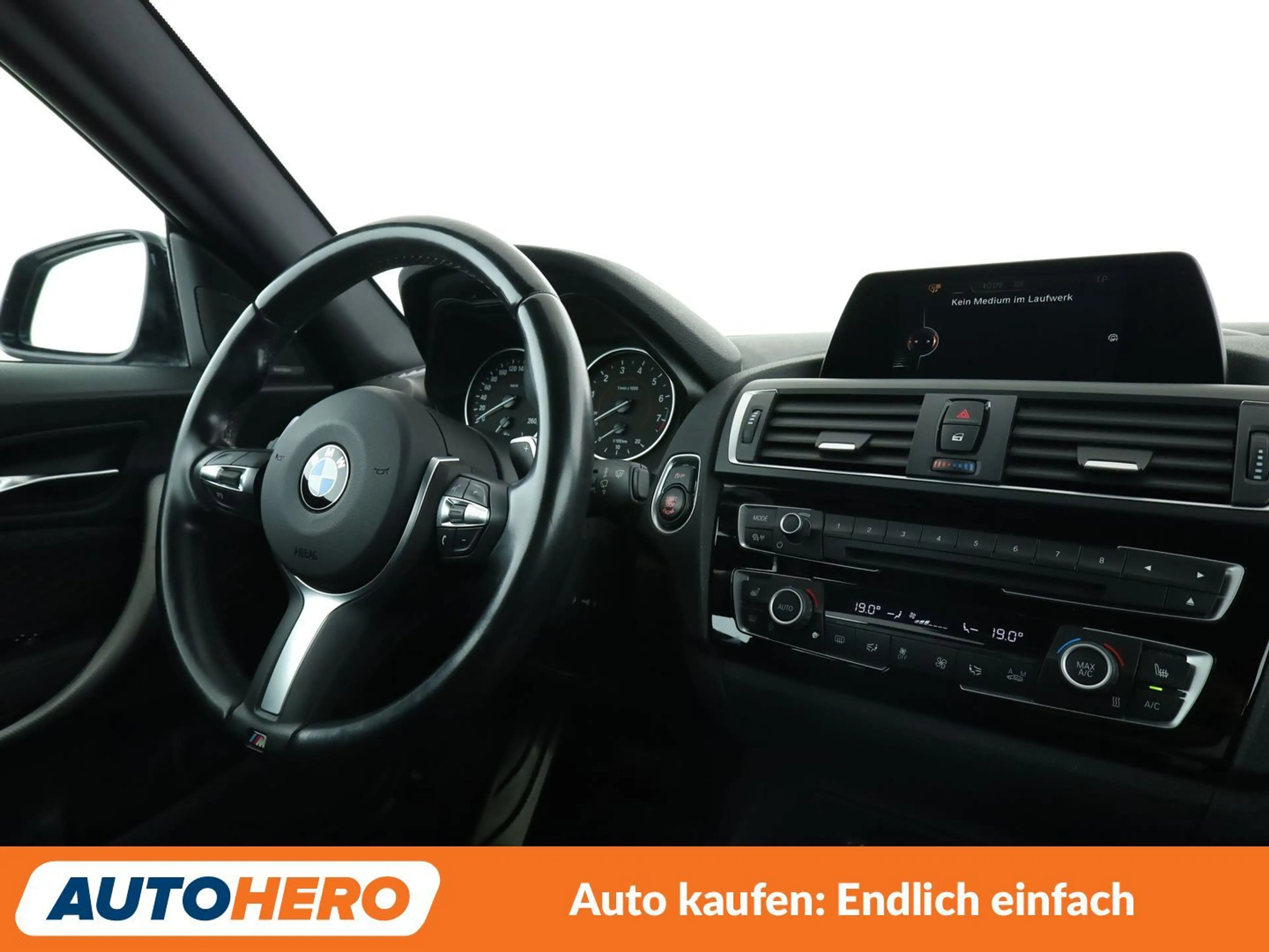 BMW 140 M140i Aut.*NAVI*LED*H&K*TMPO*PDC*SHZ* — photo 13