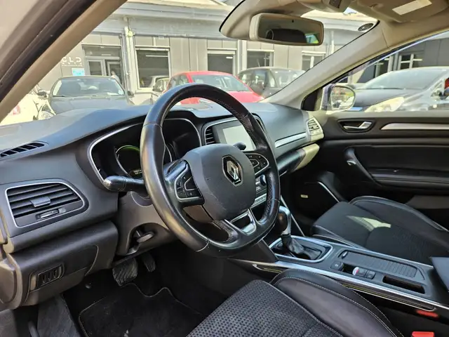 Renault Megane view 7