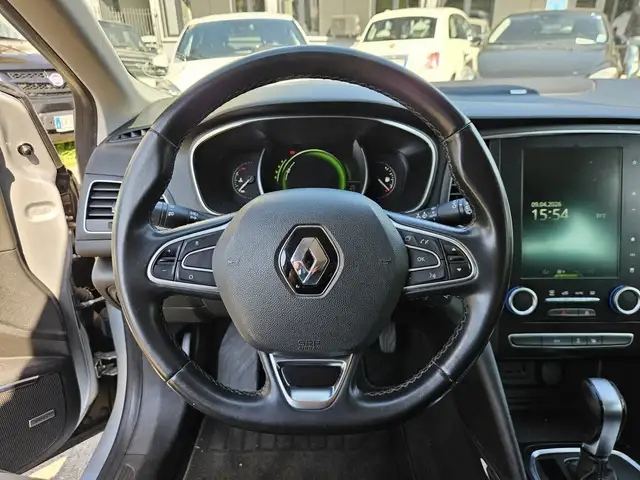 Renault Megane view 12