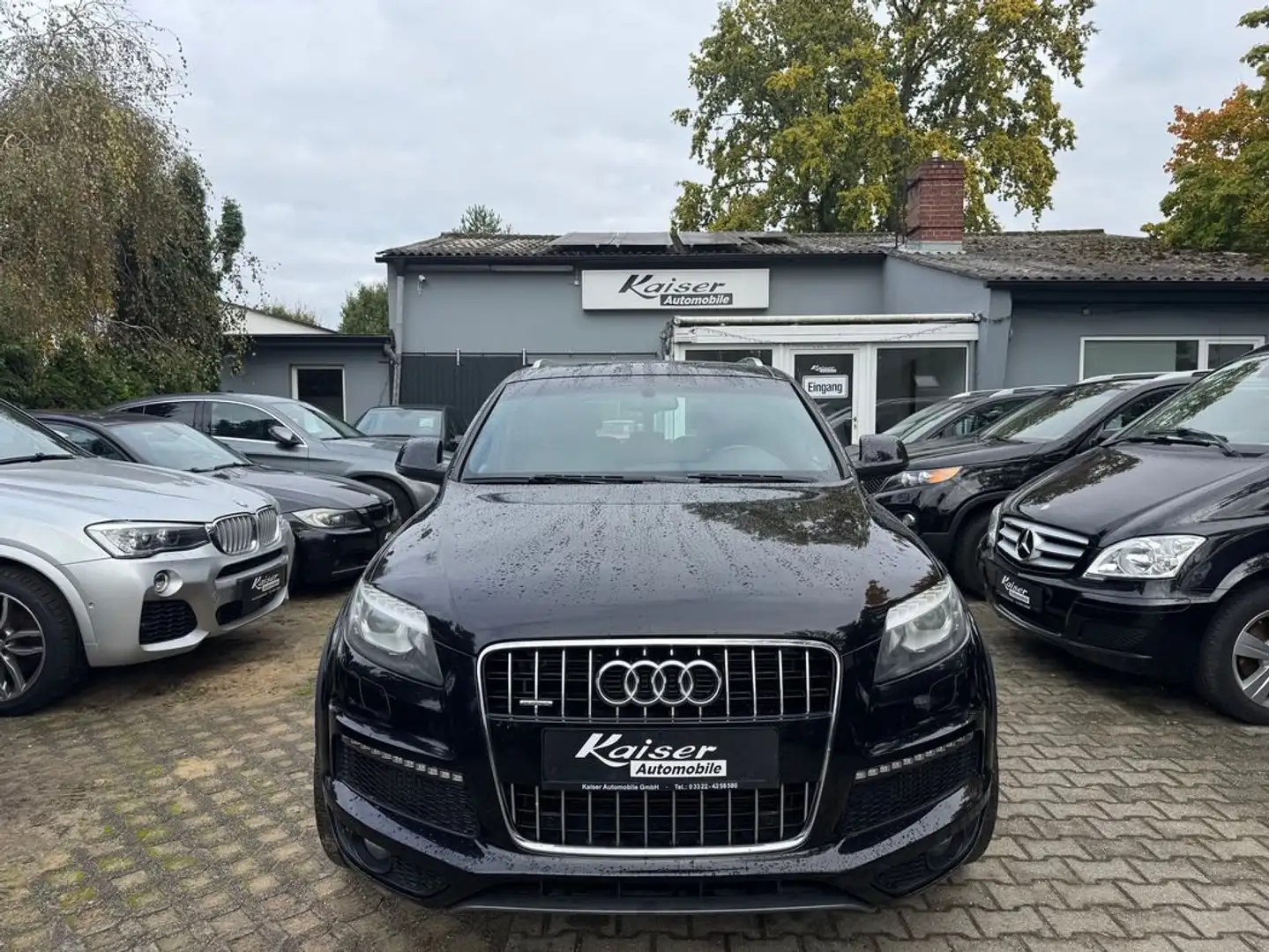 Audi Q7 S-Line 3.0 TDI-7Sitzer-Scheckheft-Vollausstattung Schwarz - 2