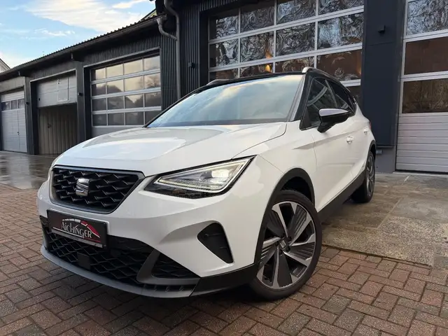 SEAT Arona FR 2.Hand LED Navigation Sitzheizung