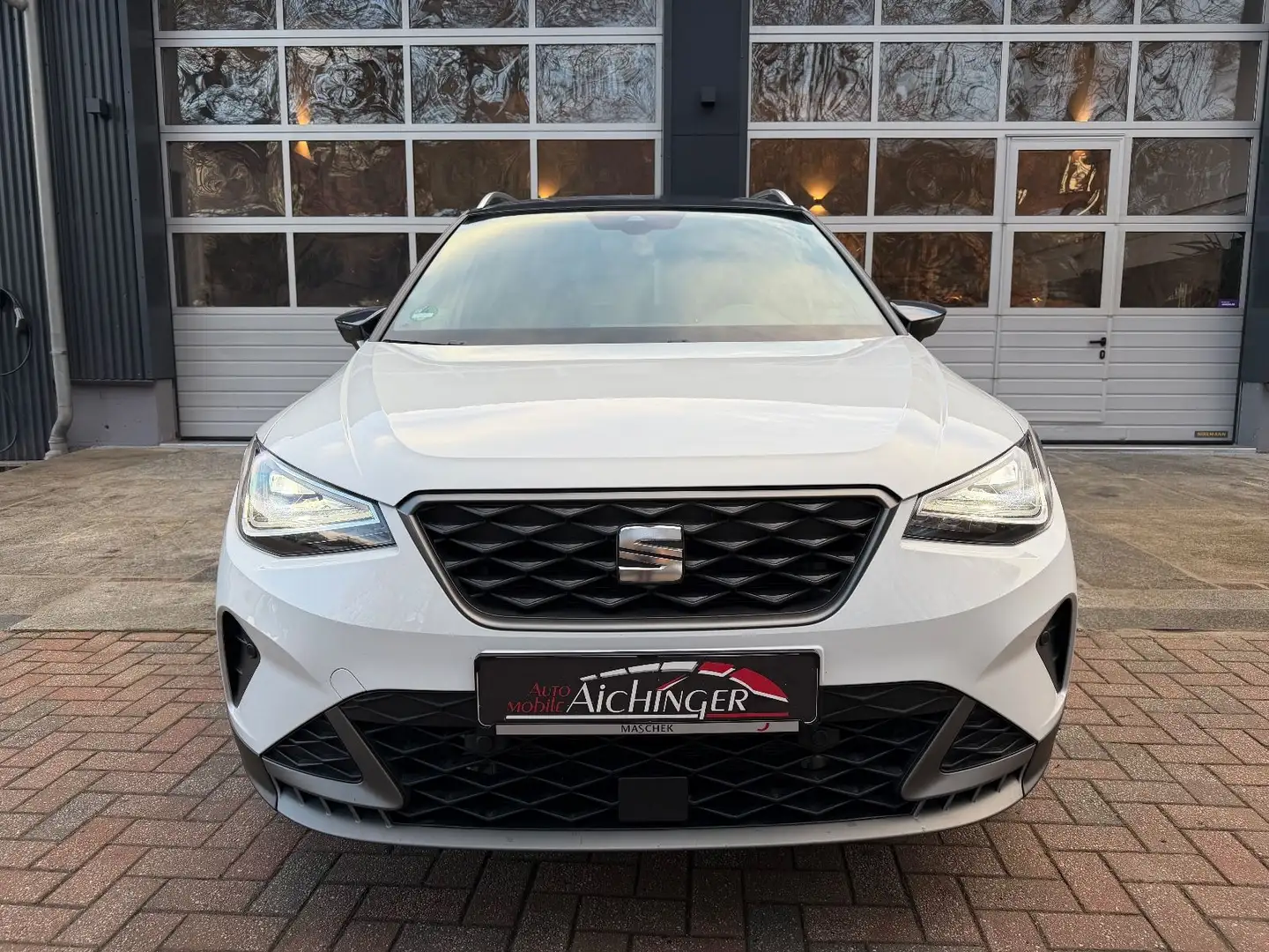 SEAT Arona FR 2.Hand LED Navigation Sitzheizung Blanc - 2
