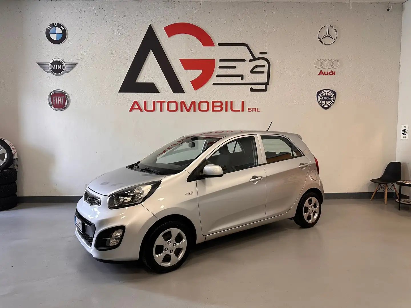 Kia Picanto Picanto II 2011 1.0 Style 5p Argento - 1