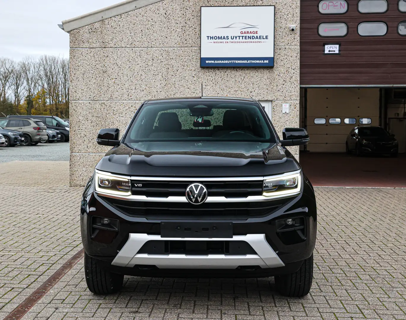 Volkswagen Amarok LEDER-ALCANTARA*3500KG-TREKGEW*BTW-WAGEN*CAMERA* Zwart - 2