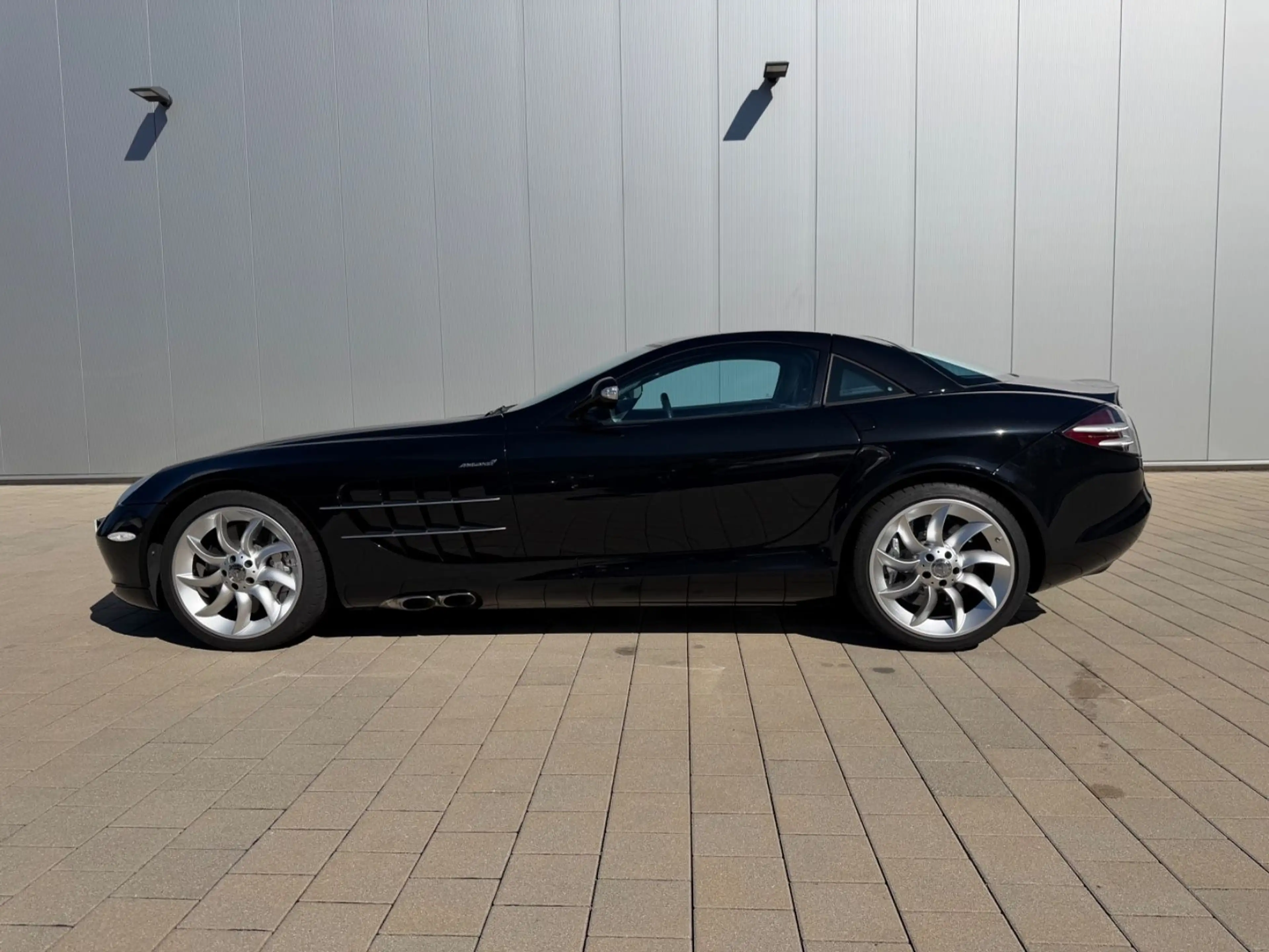 Mercedes-Benz SLR SLR McLaren Schwarz/schwarz — photo 5