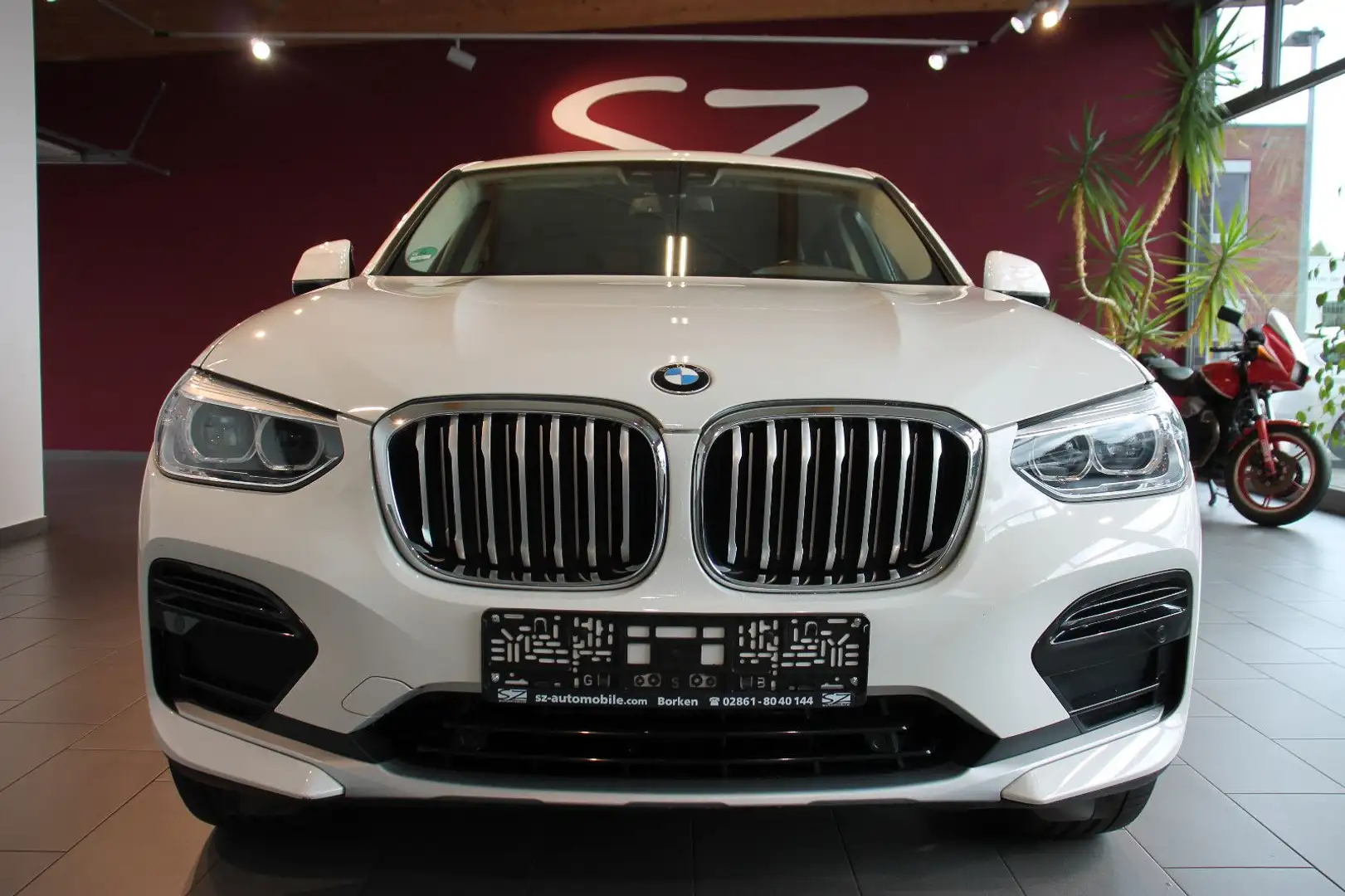 BMW X4 xDrive 20d xLine 1.Hand Head-Up LED DAB Navi Weiß - 2