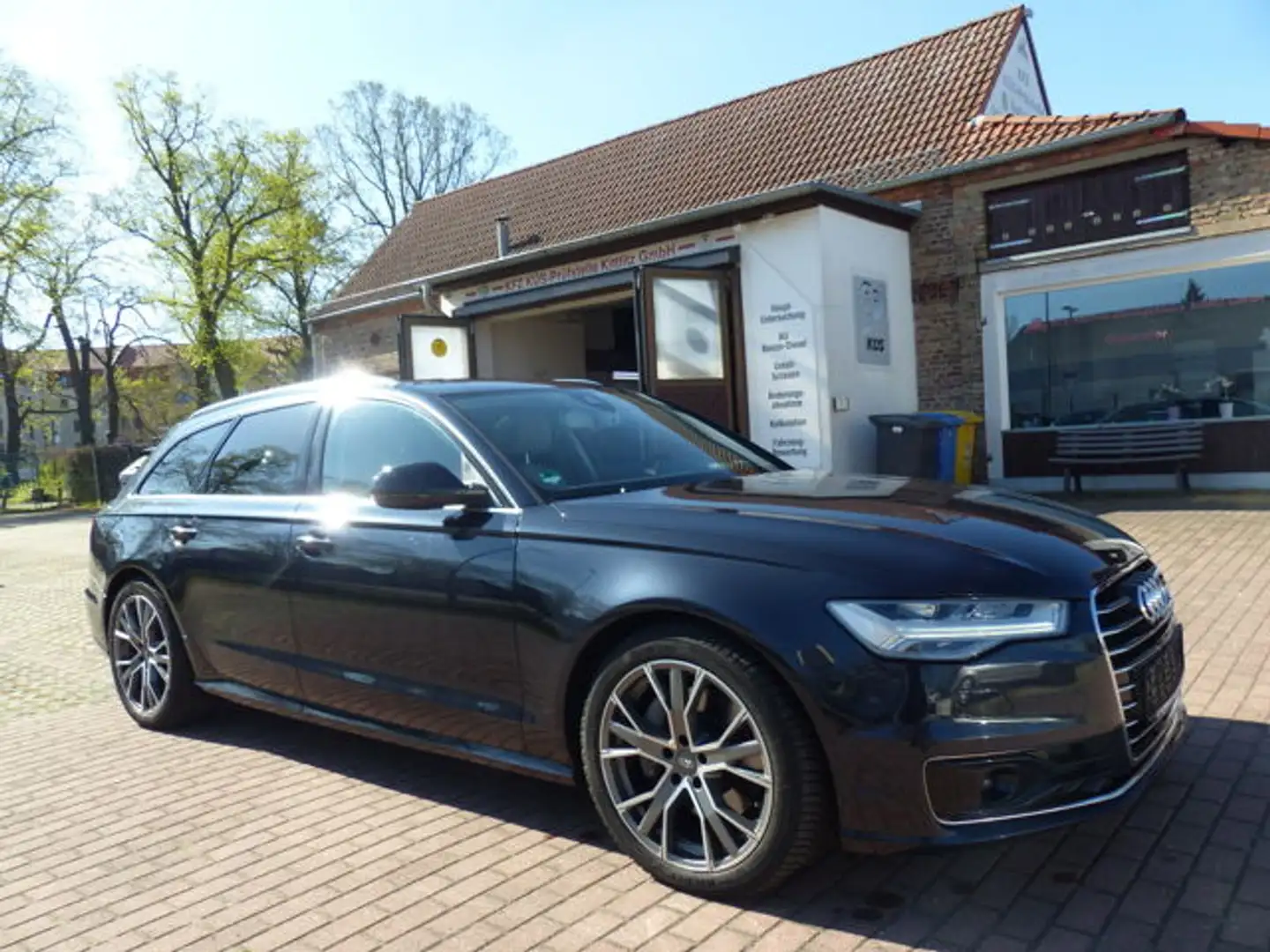 Audi A6 Av. 3.0 V6 TDI clean diesel Autom.,Leder, AHK Schwarz - 2